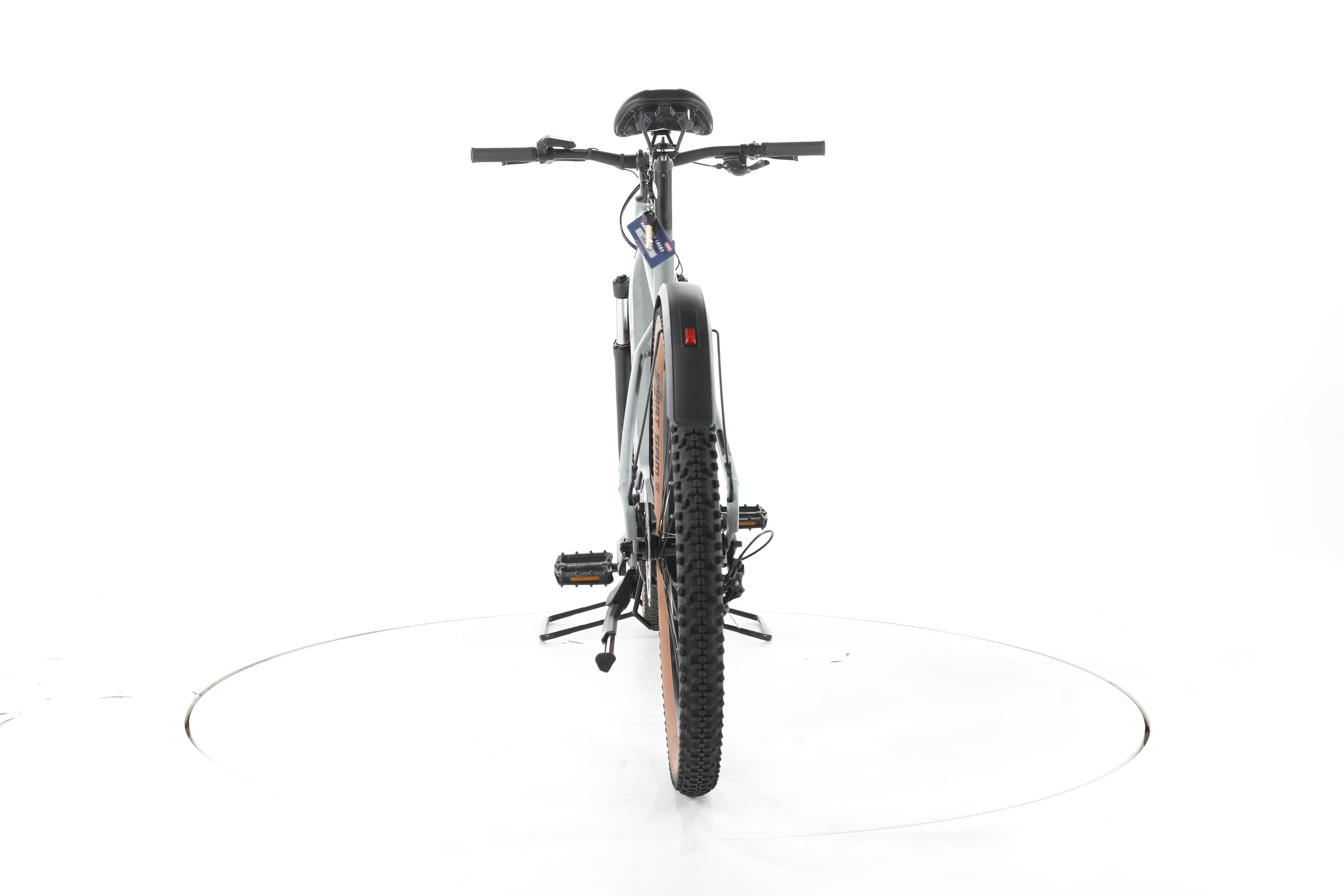 Cube Reaction Hybrid Performance Trekking E-Bike - Image 10
