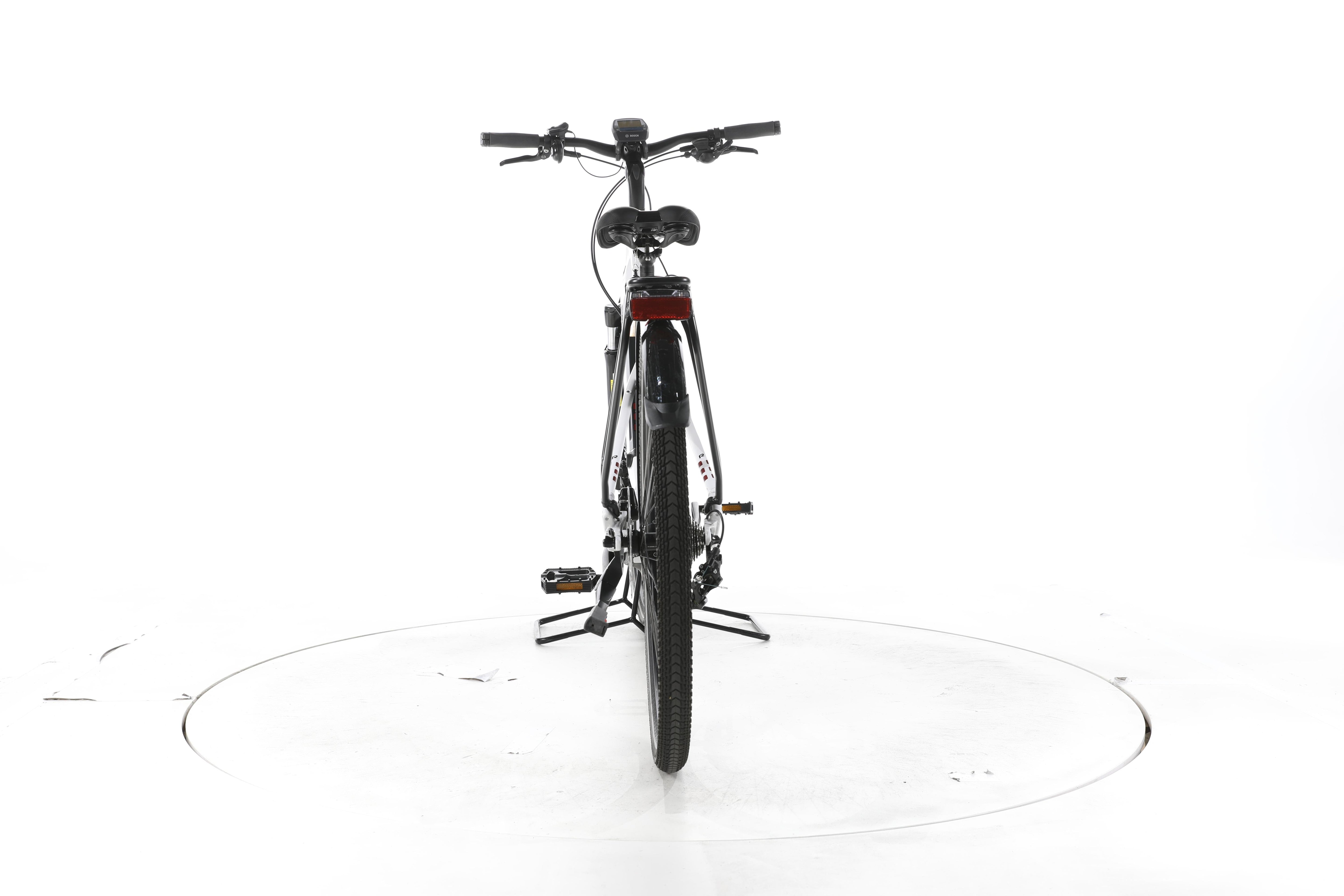 Raleigh Kent 9 Trekking E-Bike - Image 10