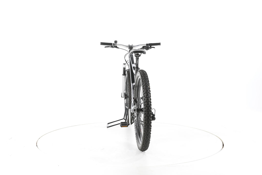 woom Off Air 6 - Image 10