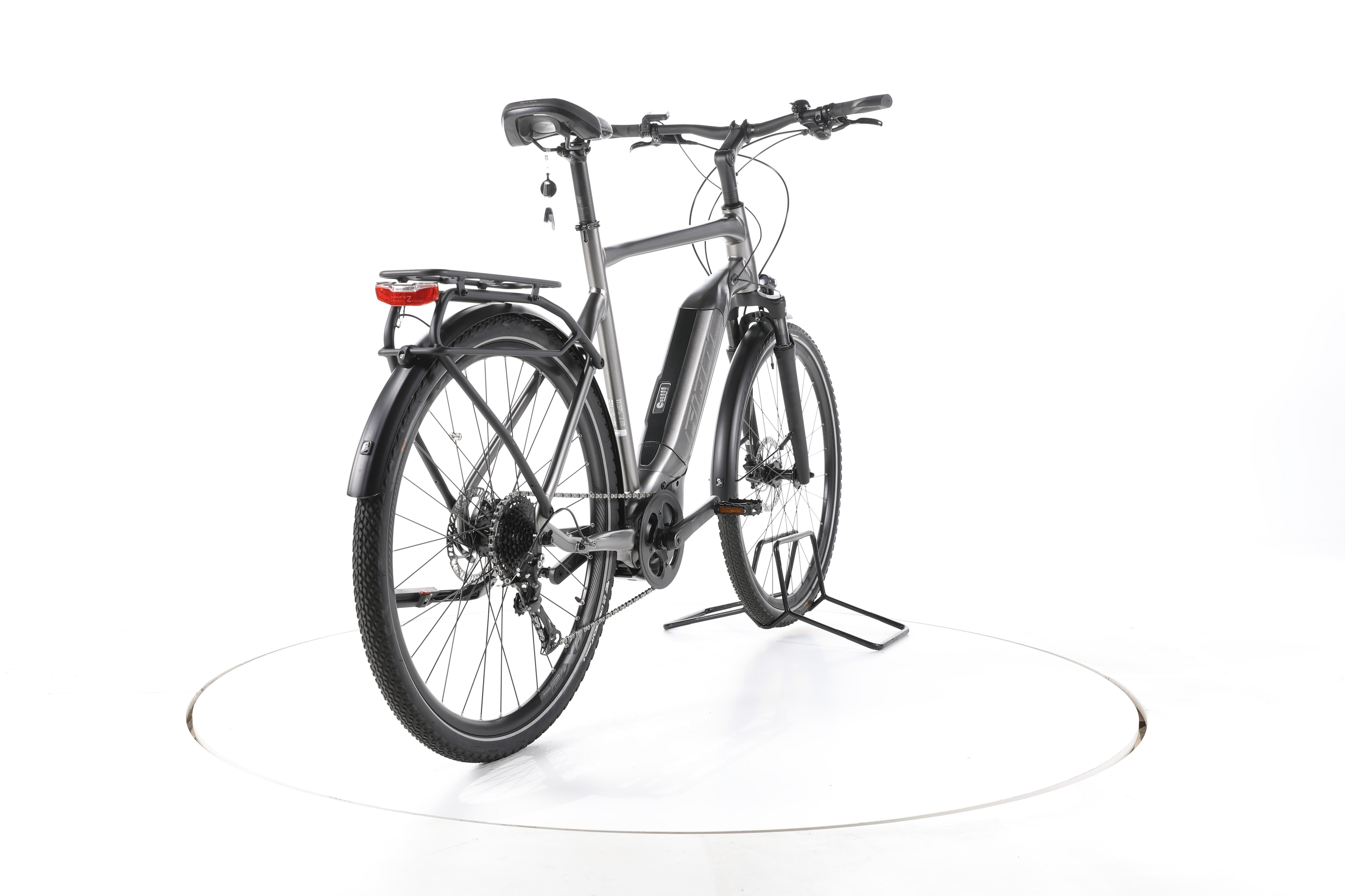 Giant Explore E+ 3 GTS Trekking E-Bike - Image 11