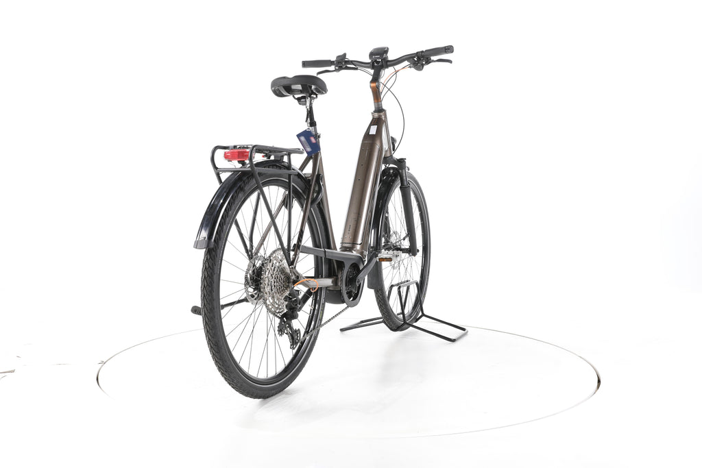 KTM Macina Ultimate Pro Trekking E-Bike Tiefeinsteiger - Image 11