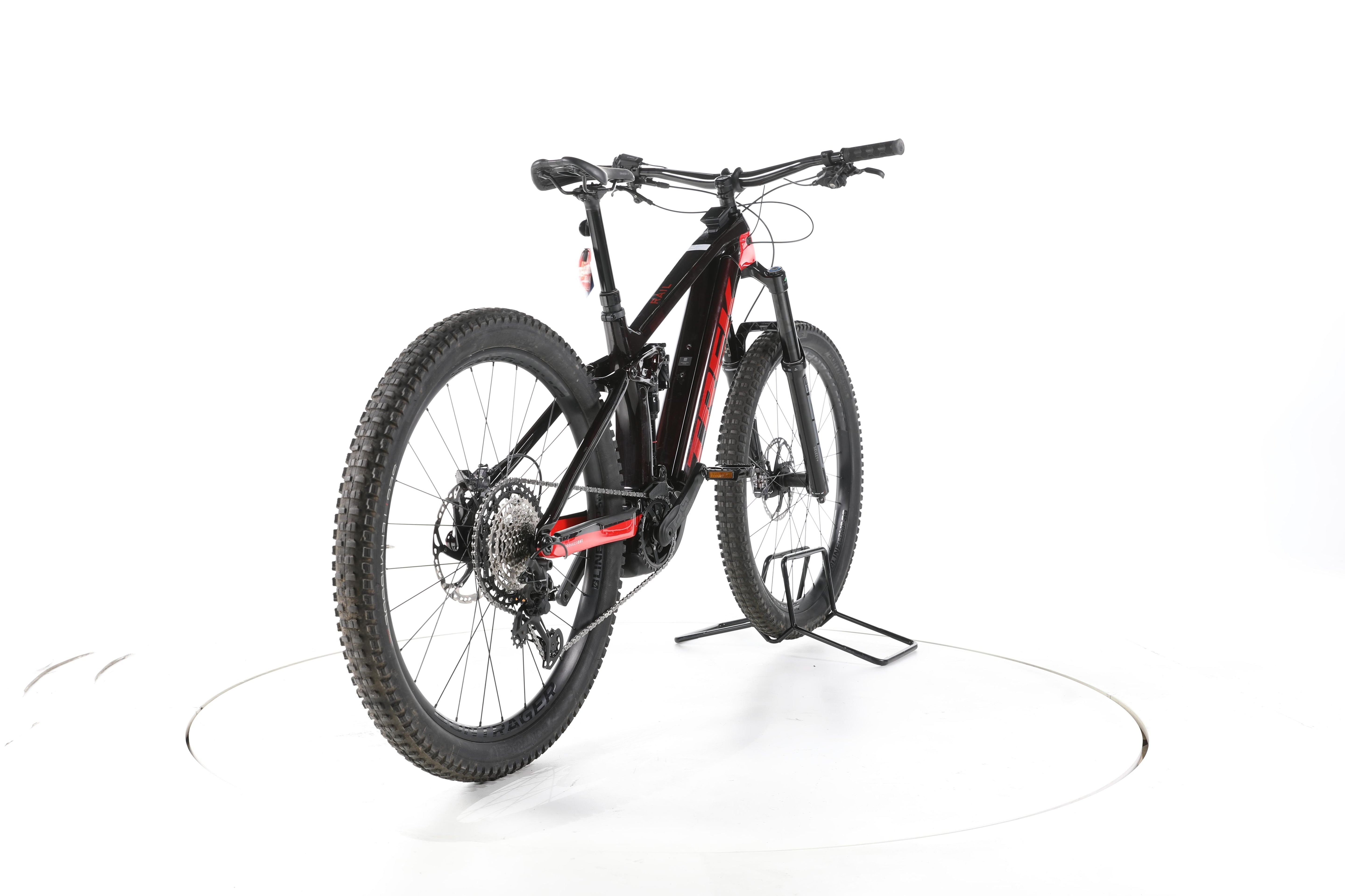 Trek Rail 9.8 XT E-Bike Fully Carbon - Image 11