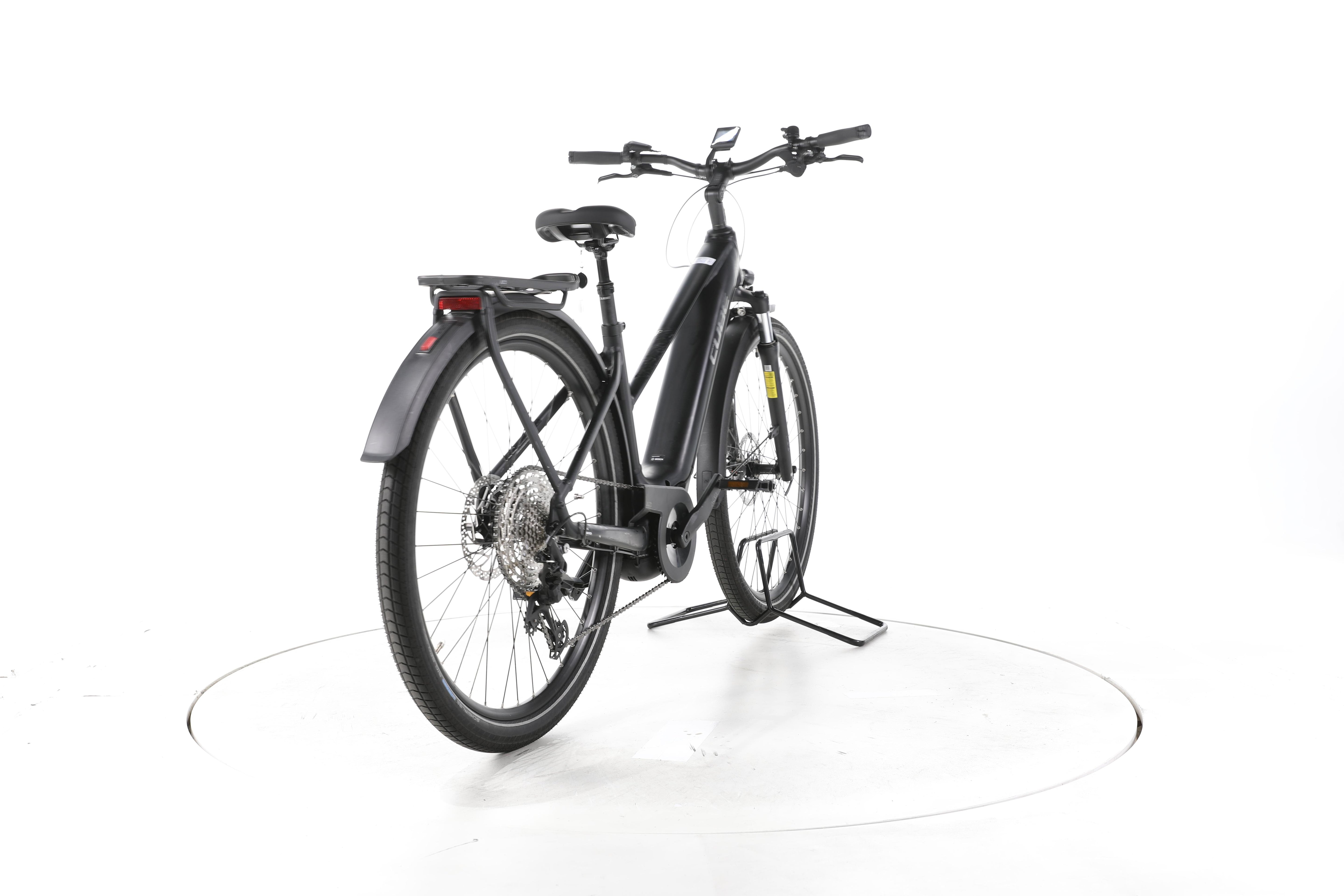 Cube Touring Hybrid Pro Trekking E-Bike - Image 11