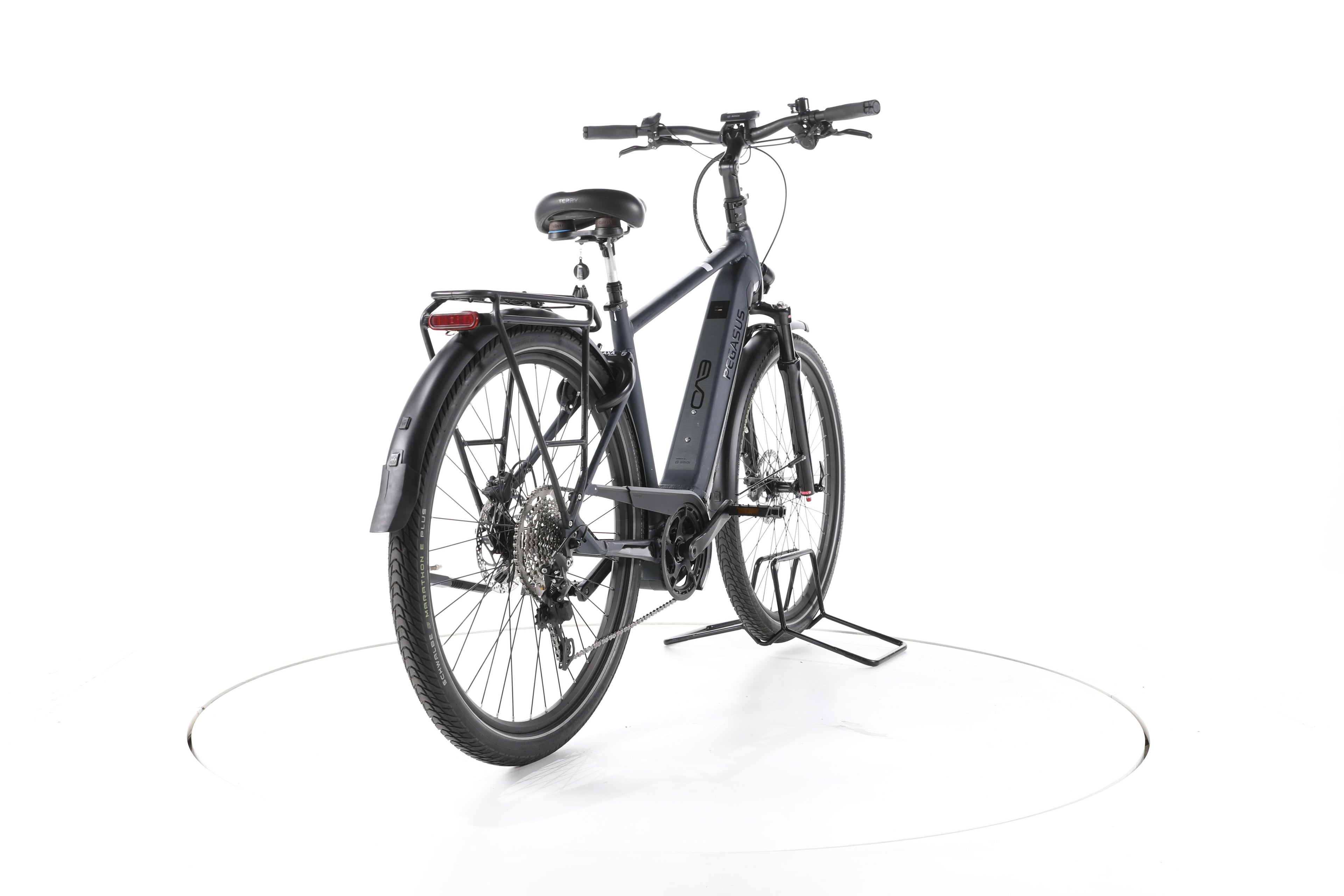 Pegasus Premio EVO 10 Lite Trekking E-Bike - Image 11