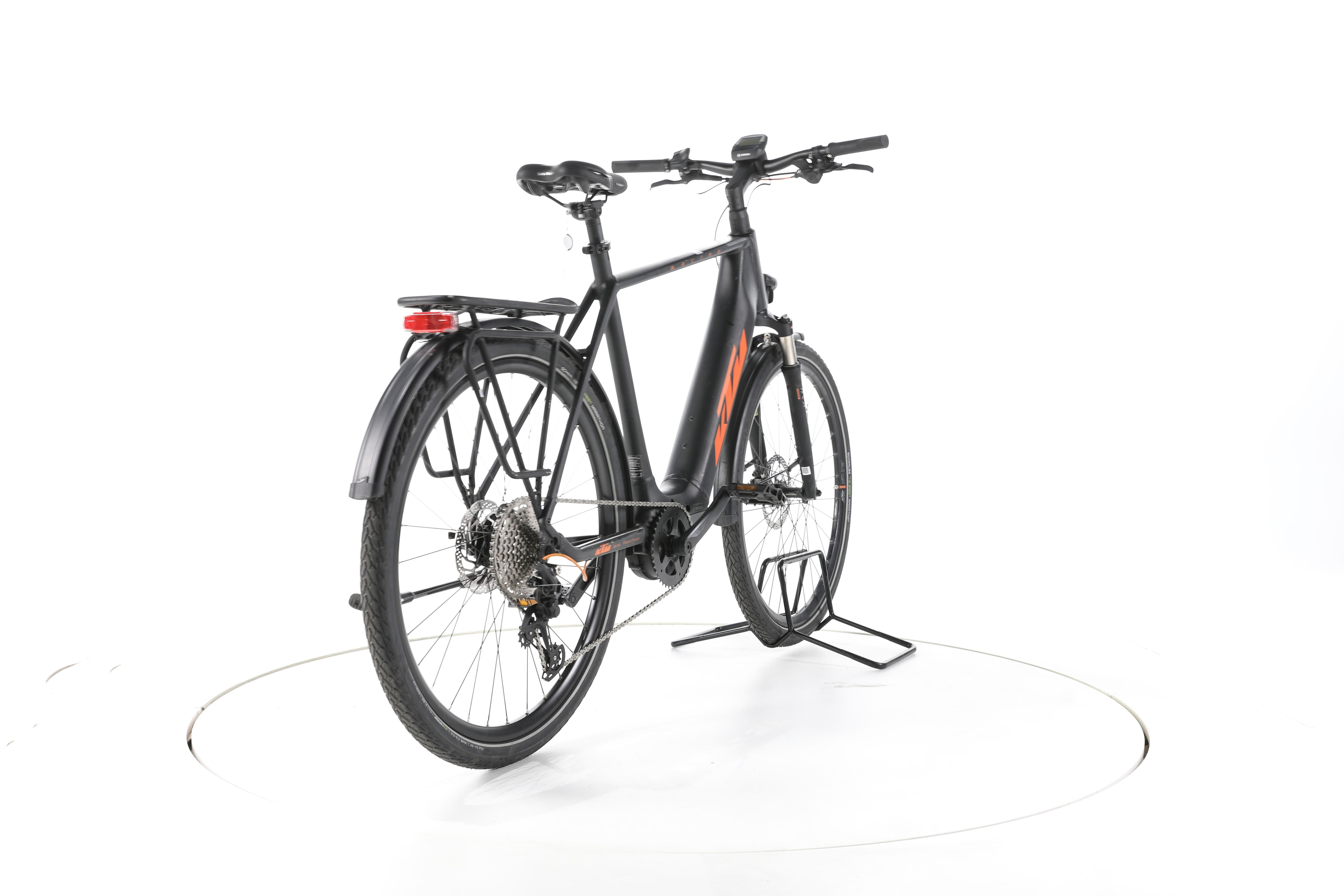 KTM Macina Sport Pro Trekking E-Bike - Image 11