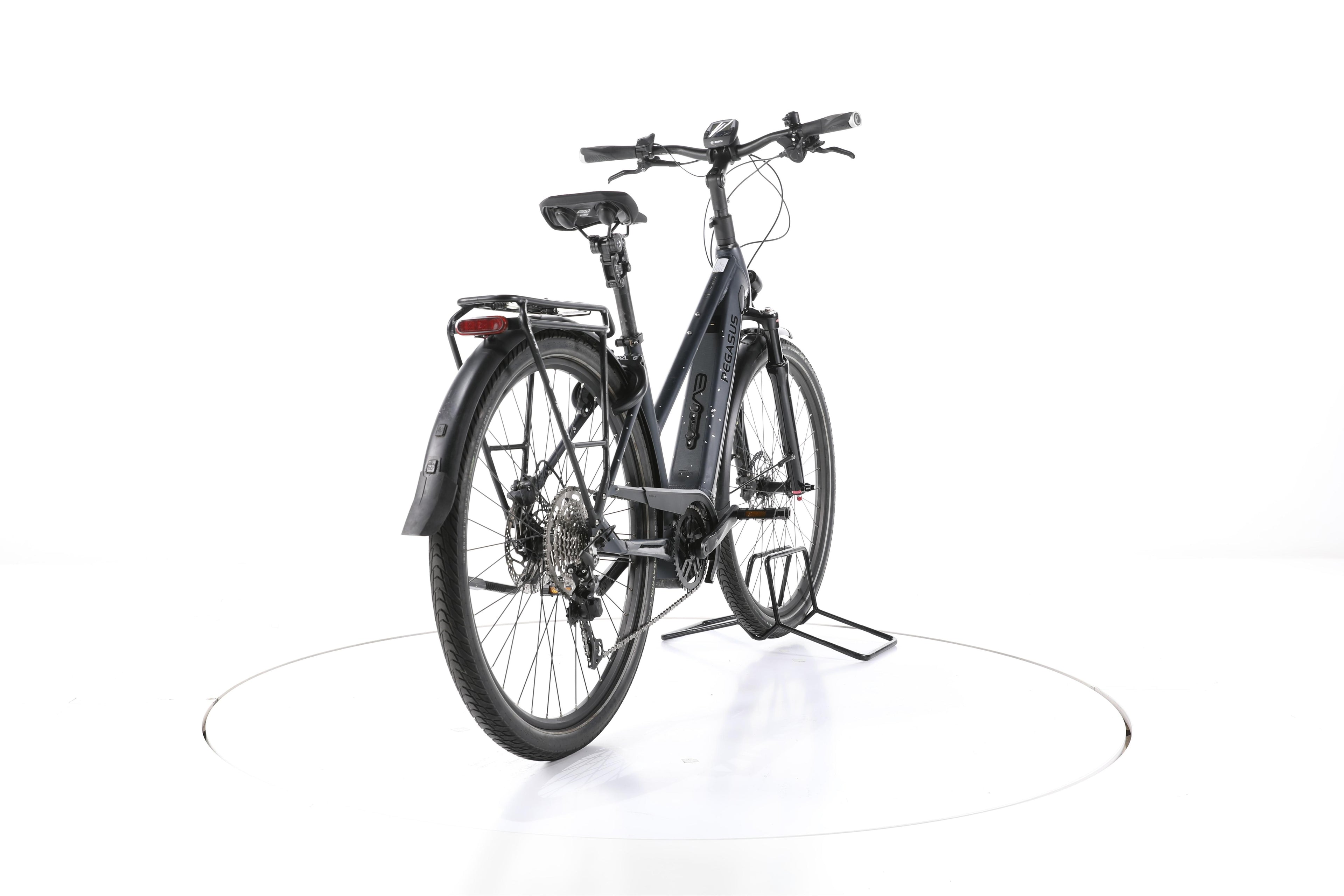 Pegasus Premio Evo Comfort Trekking E-Bike - Image 11