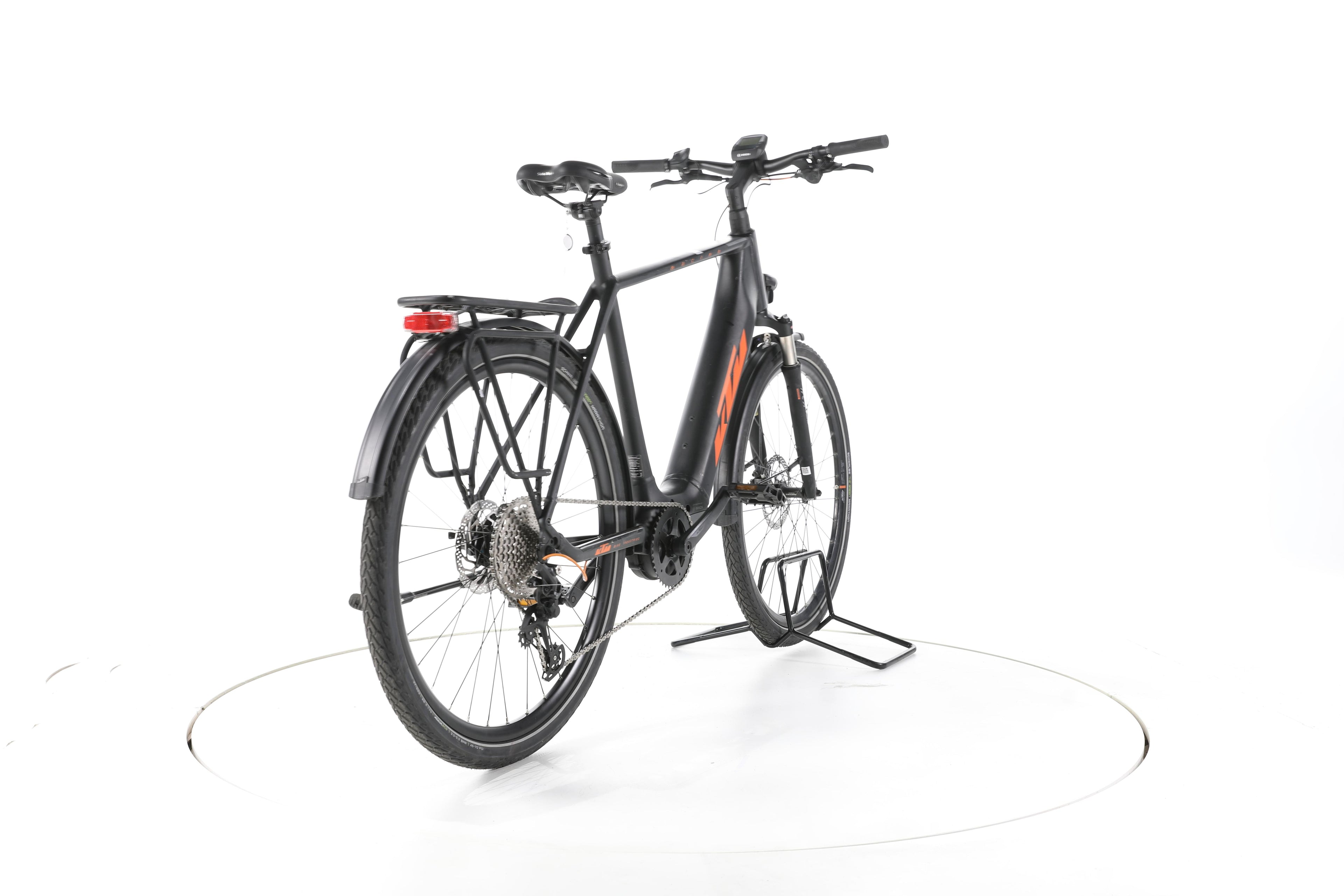 KTM Macina Sport Pro Trekking E-Bike - Image 11