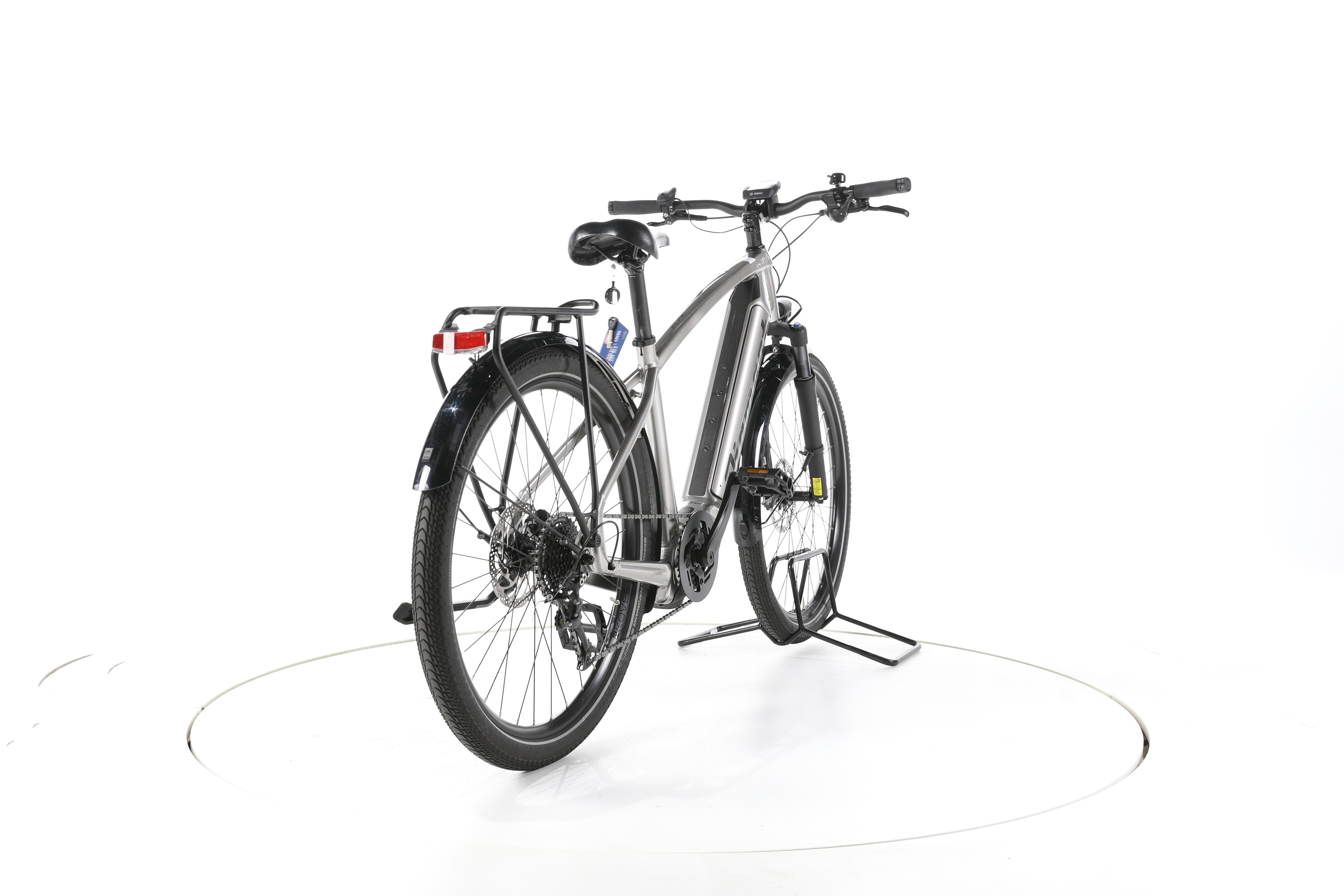 Diamant Zouma+ Trekking E-Bike - Image 11