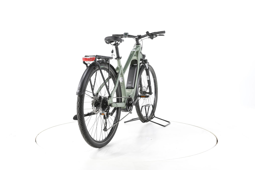 Carver Route E.410 Trekking E-Bike - Image 11