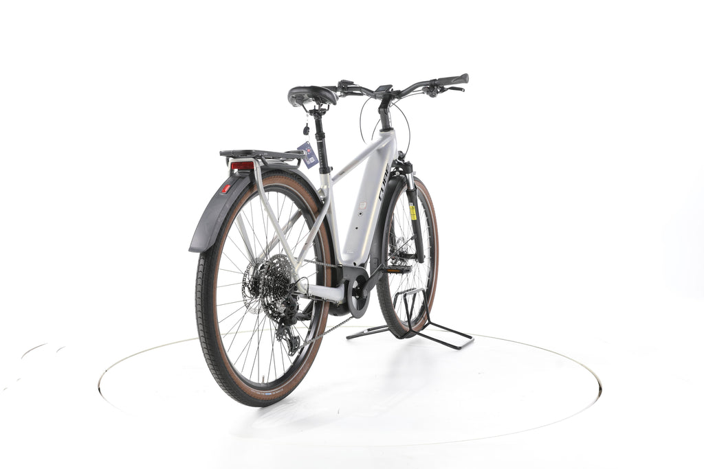 Cube Touring Hybrid Pro Trekking E-Bike 2024 - Image 11