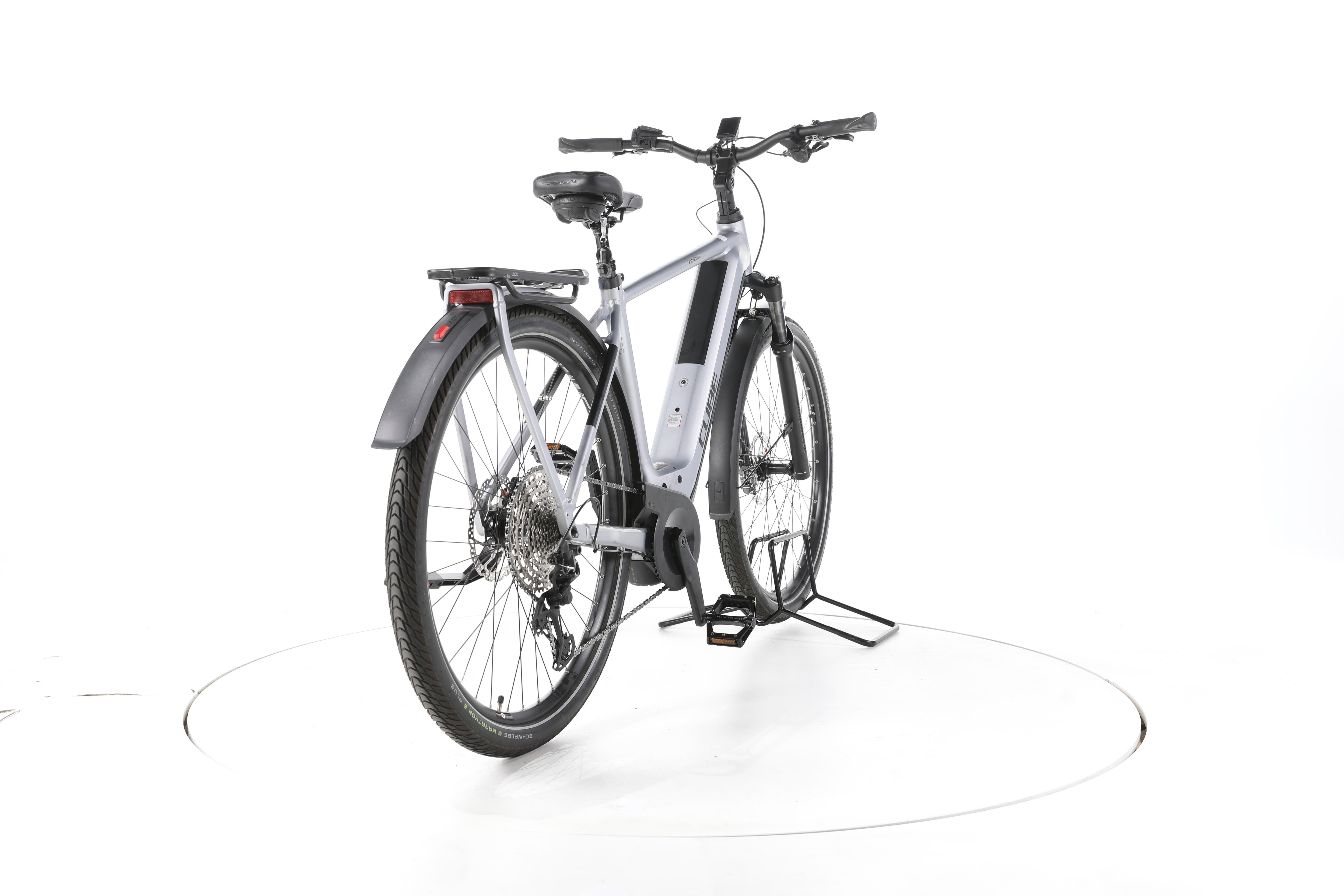 Cube Kathmandu Hybrid SLX Trekking E-Bike - Image 11