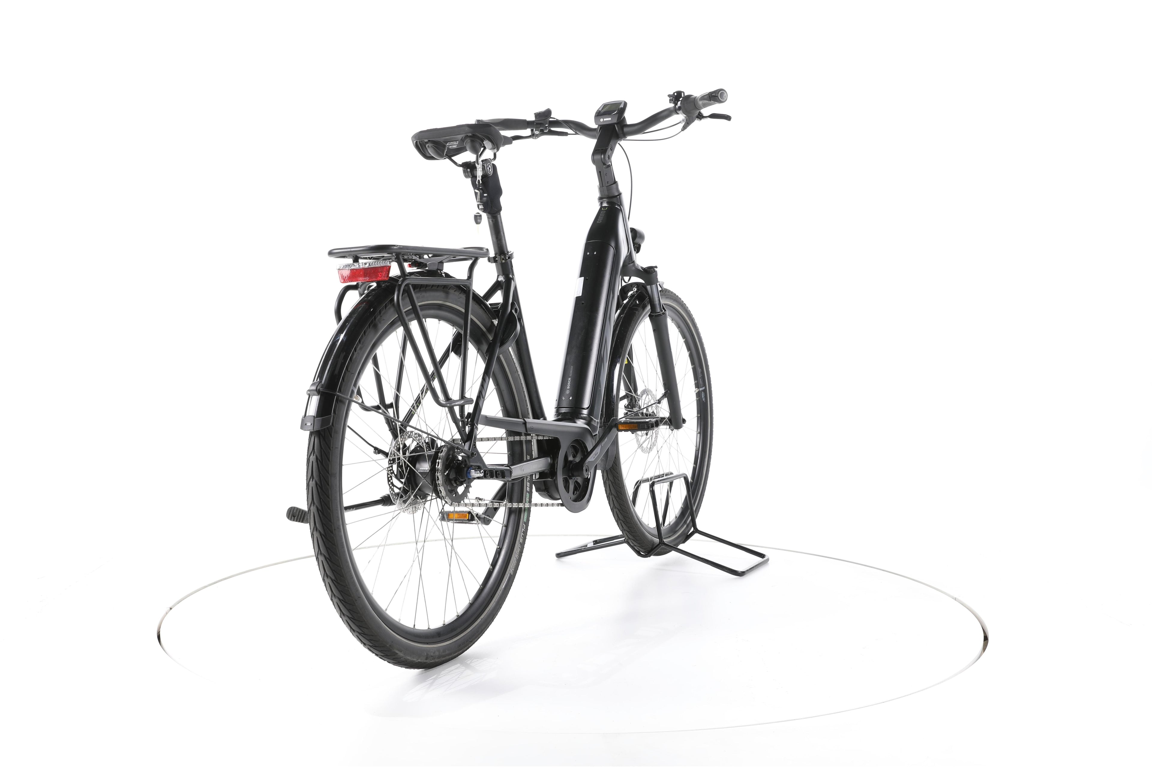KTM ZEG Cento 5 RT Trekking E-Bike Tiefeinsteiger - Image 11