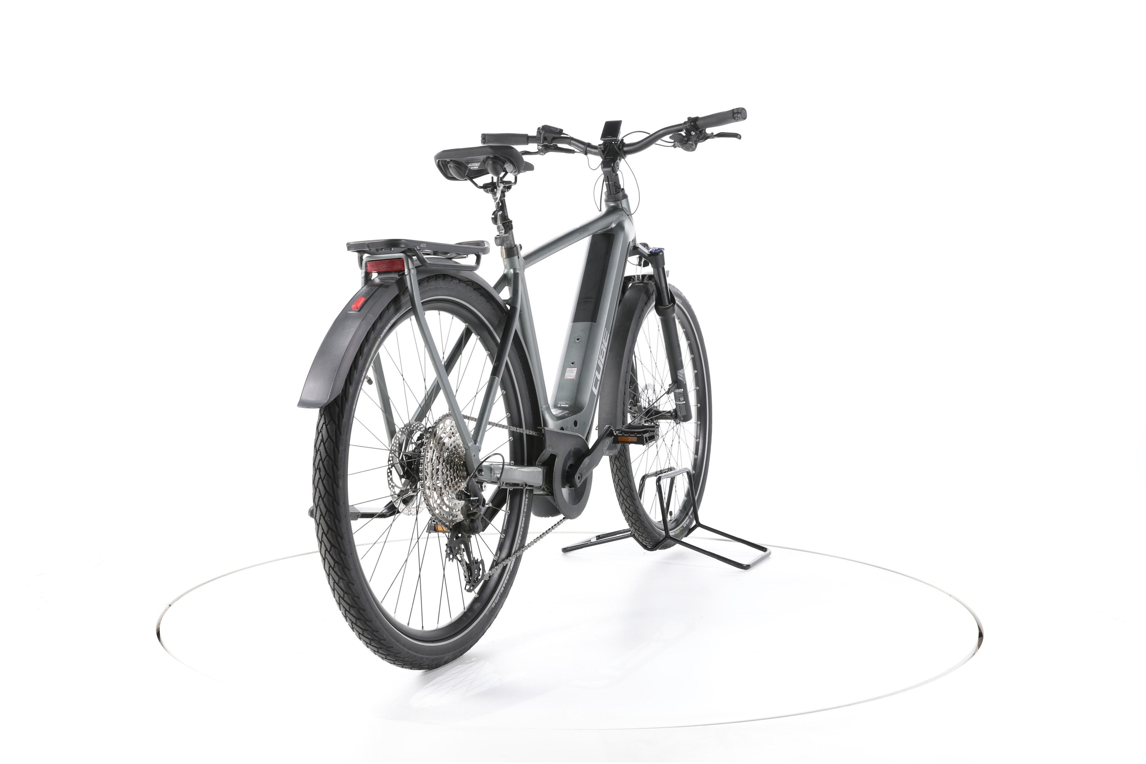 Cube Kathmandu Hybrid Pro Trekking E-Bike 2023 - Image 11