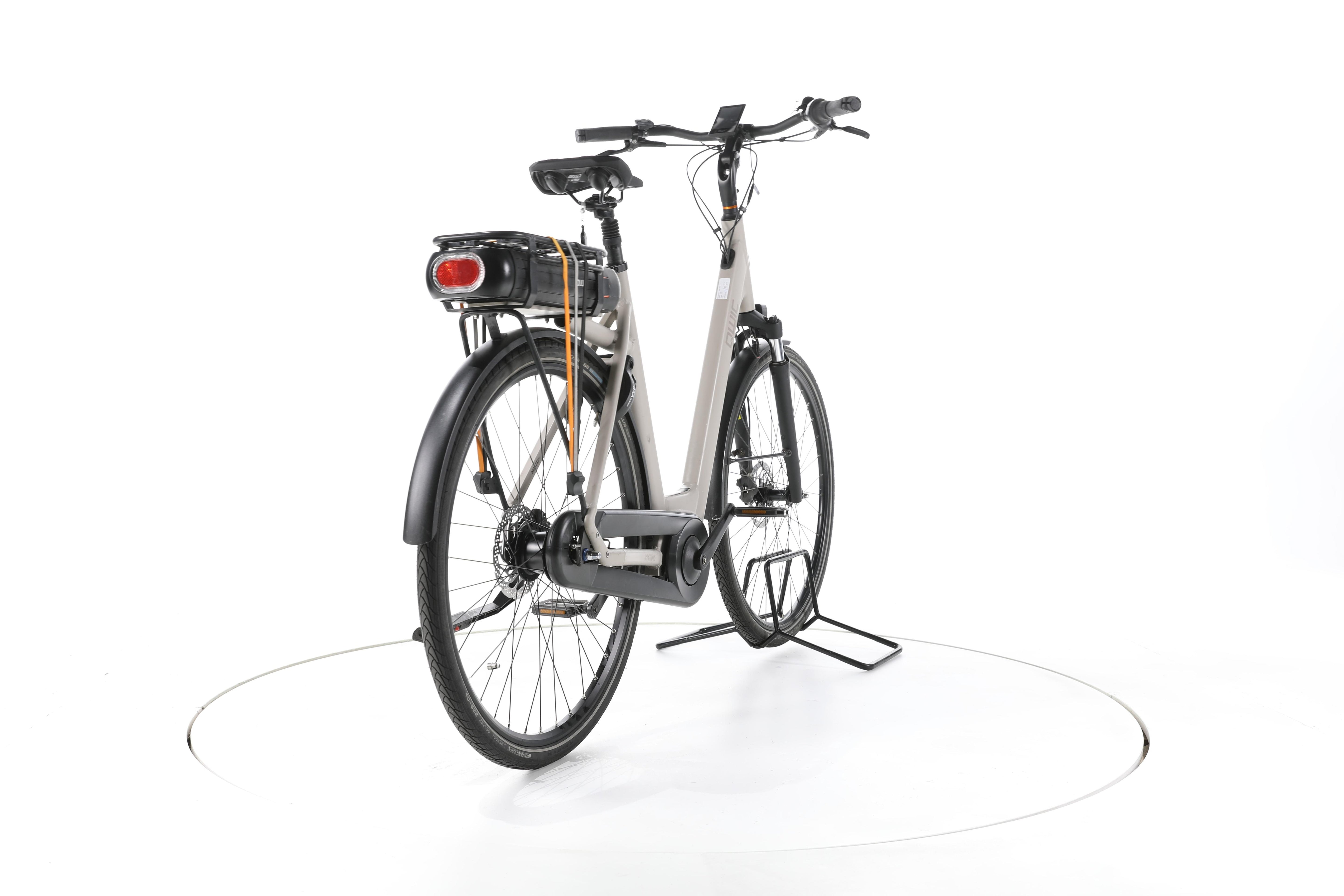 QWIC Premium MN7 City E-Bike Tiefeinsteiger - Image 11