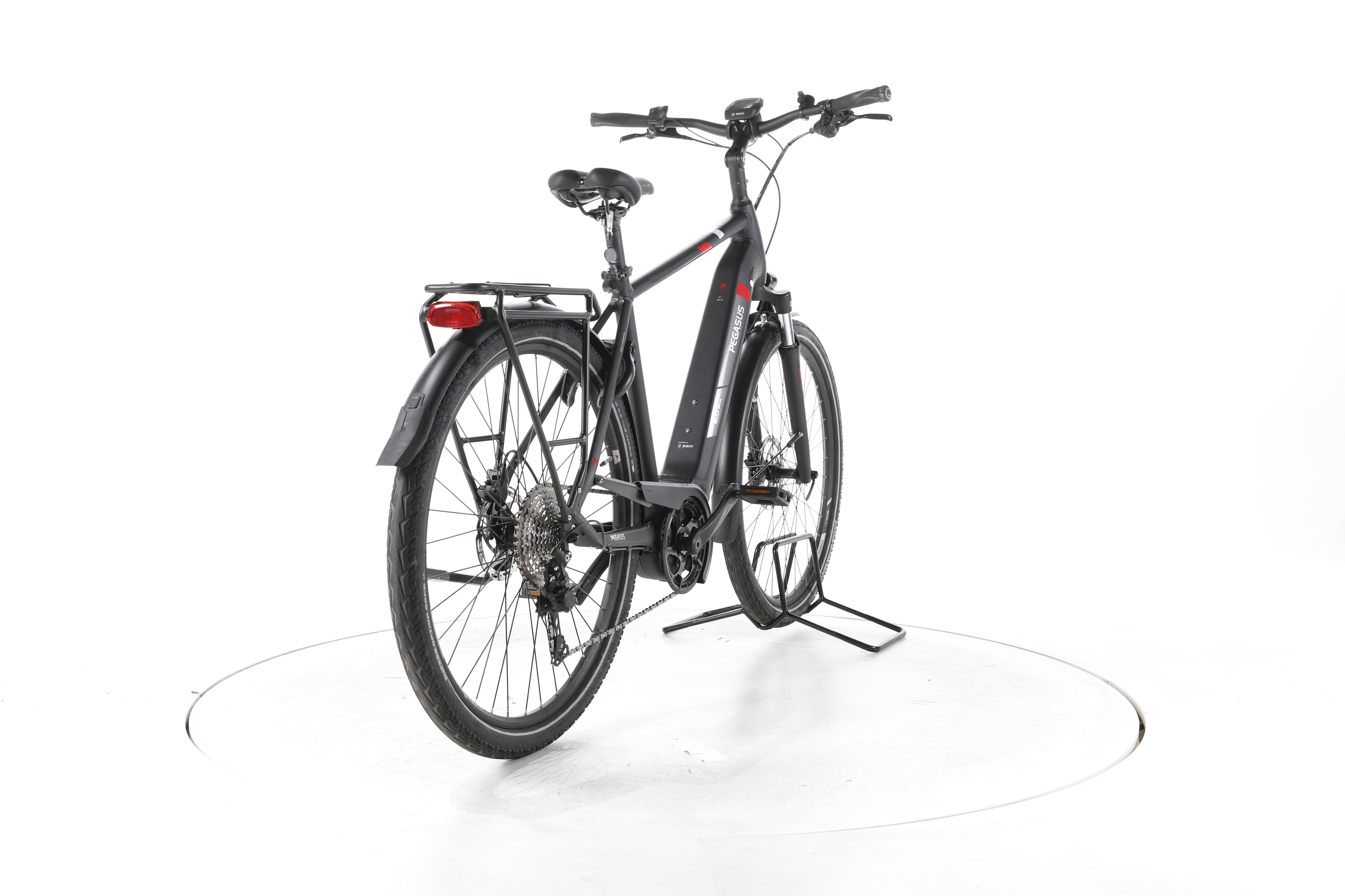 Pegasus Premio EVO 10 Trekking E-Bike - Image 11
