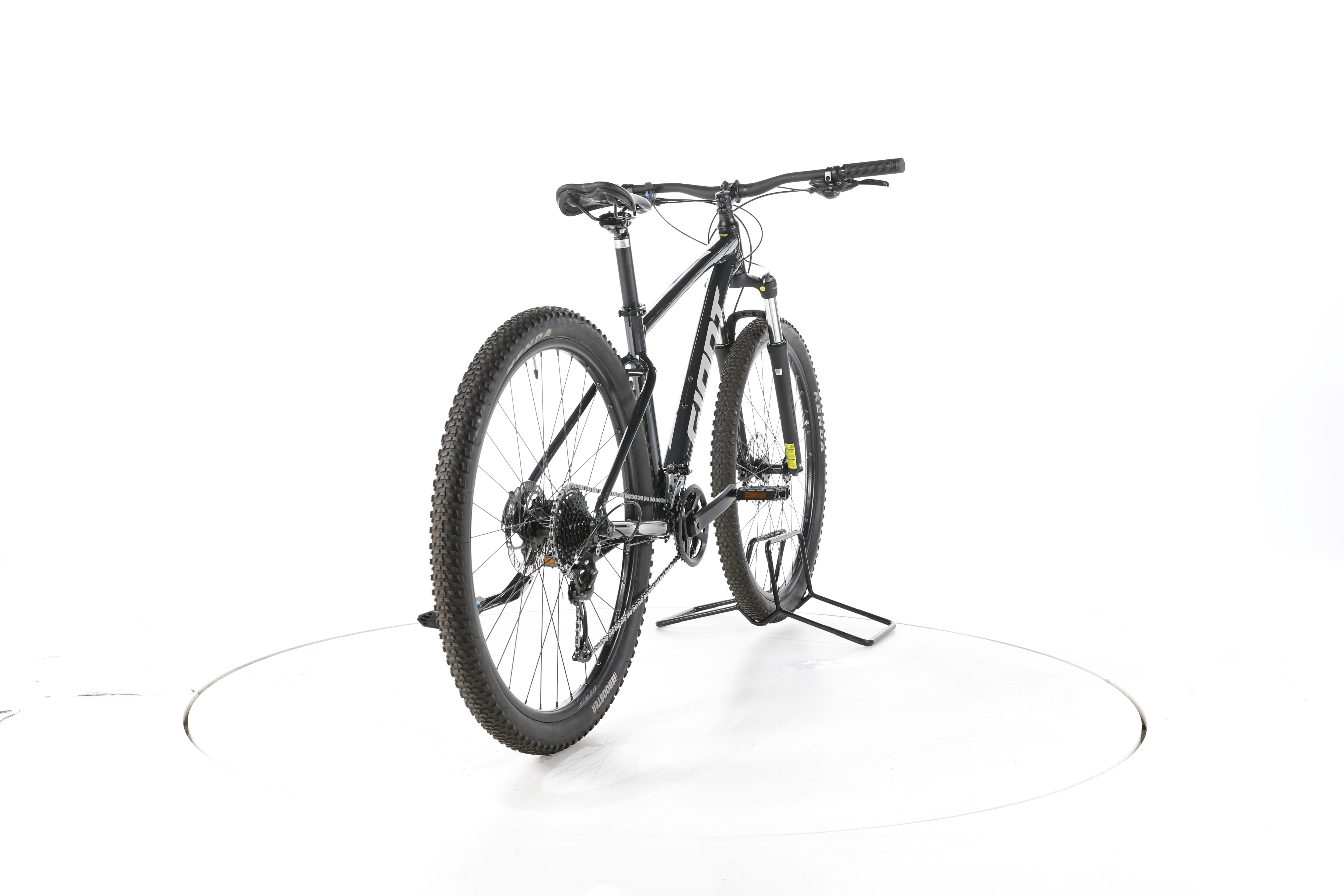 Giant Talon 3+ Fahrrad Hardtail - Image 11