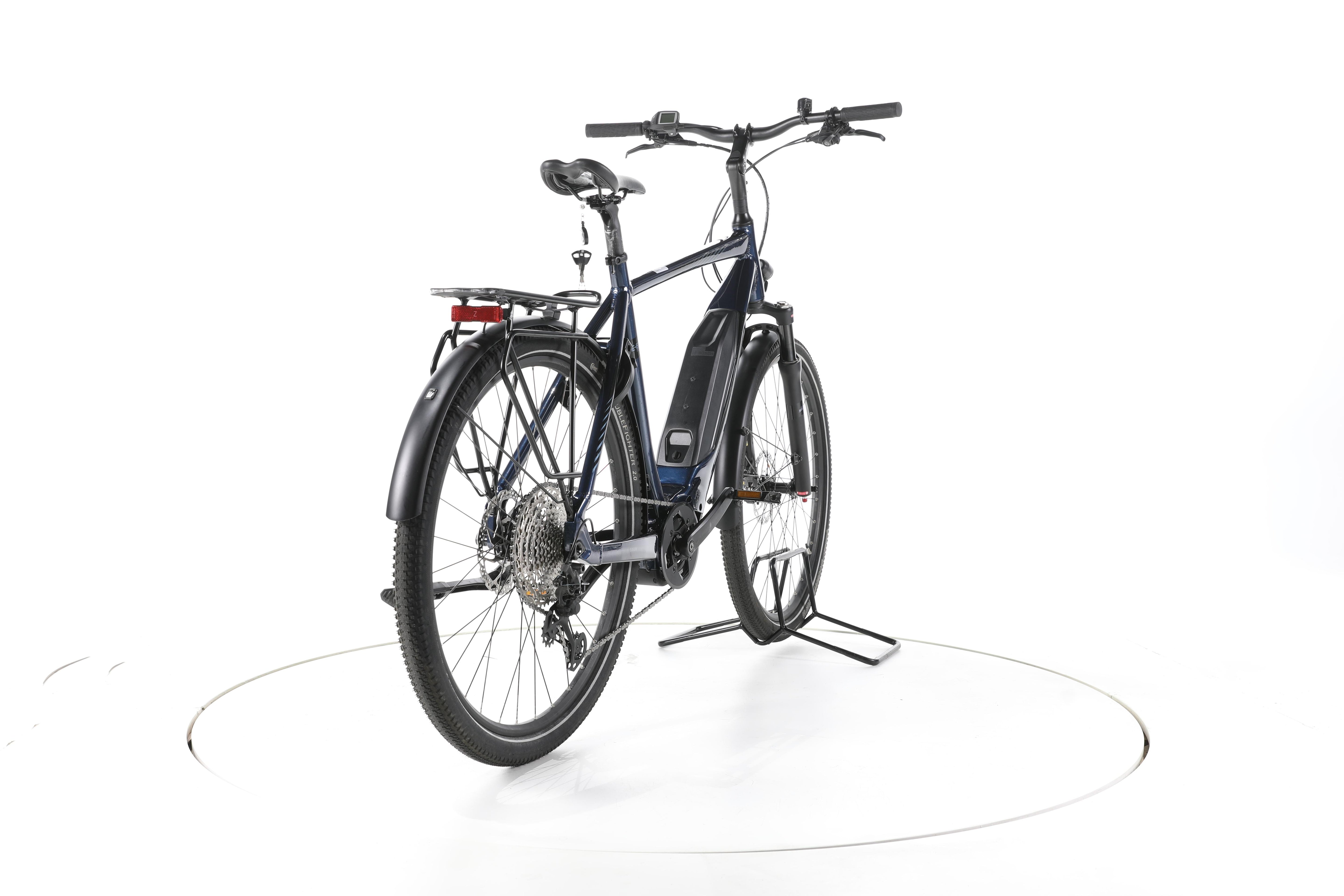 Stevens E-8X Tour Trekking E-Bike - Image 11