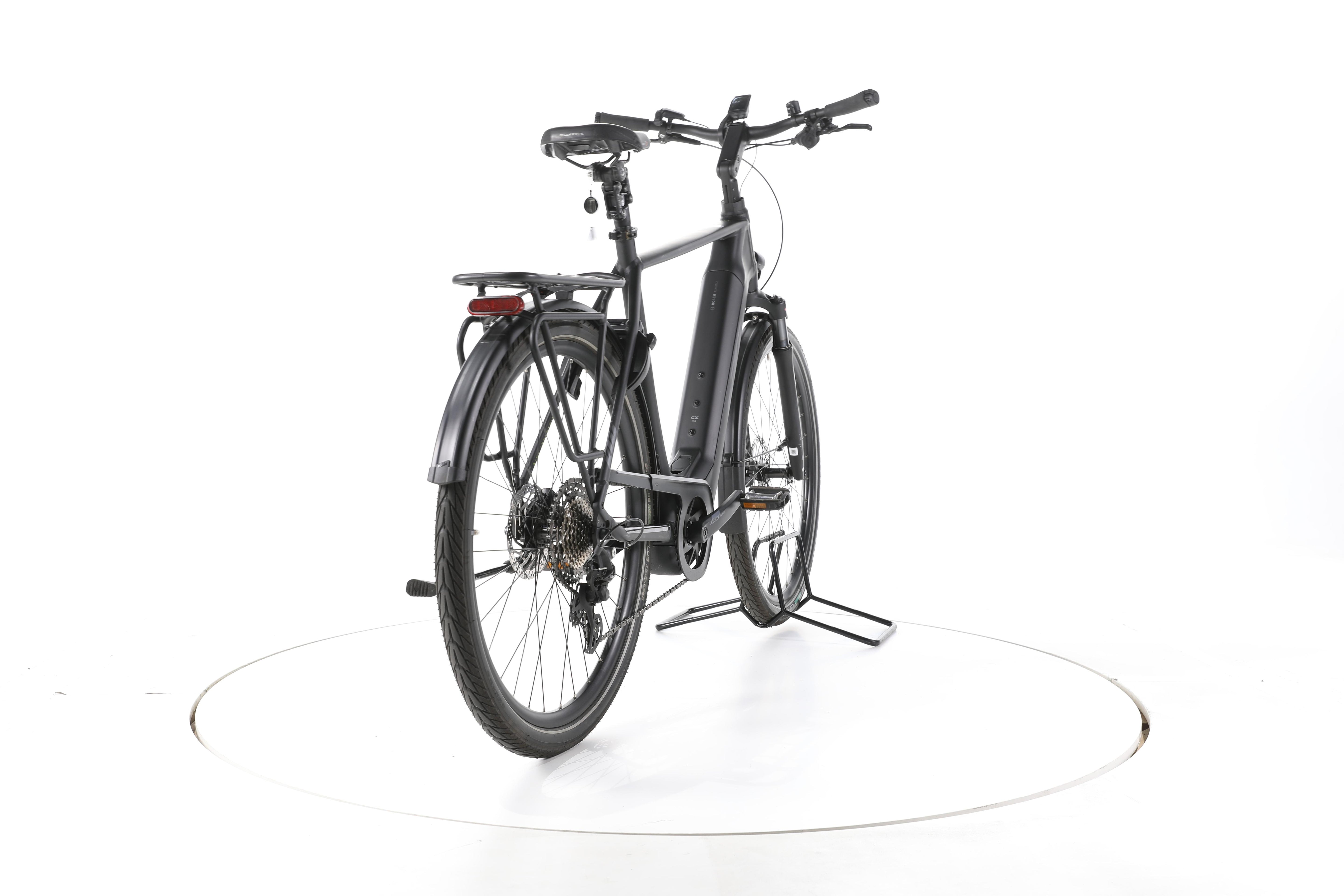 KTM Cento 10 Plus Trekking E-Bike - Image 11