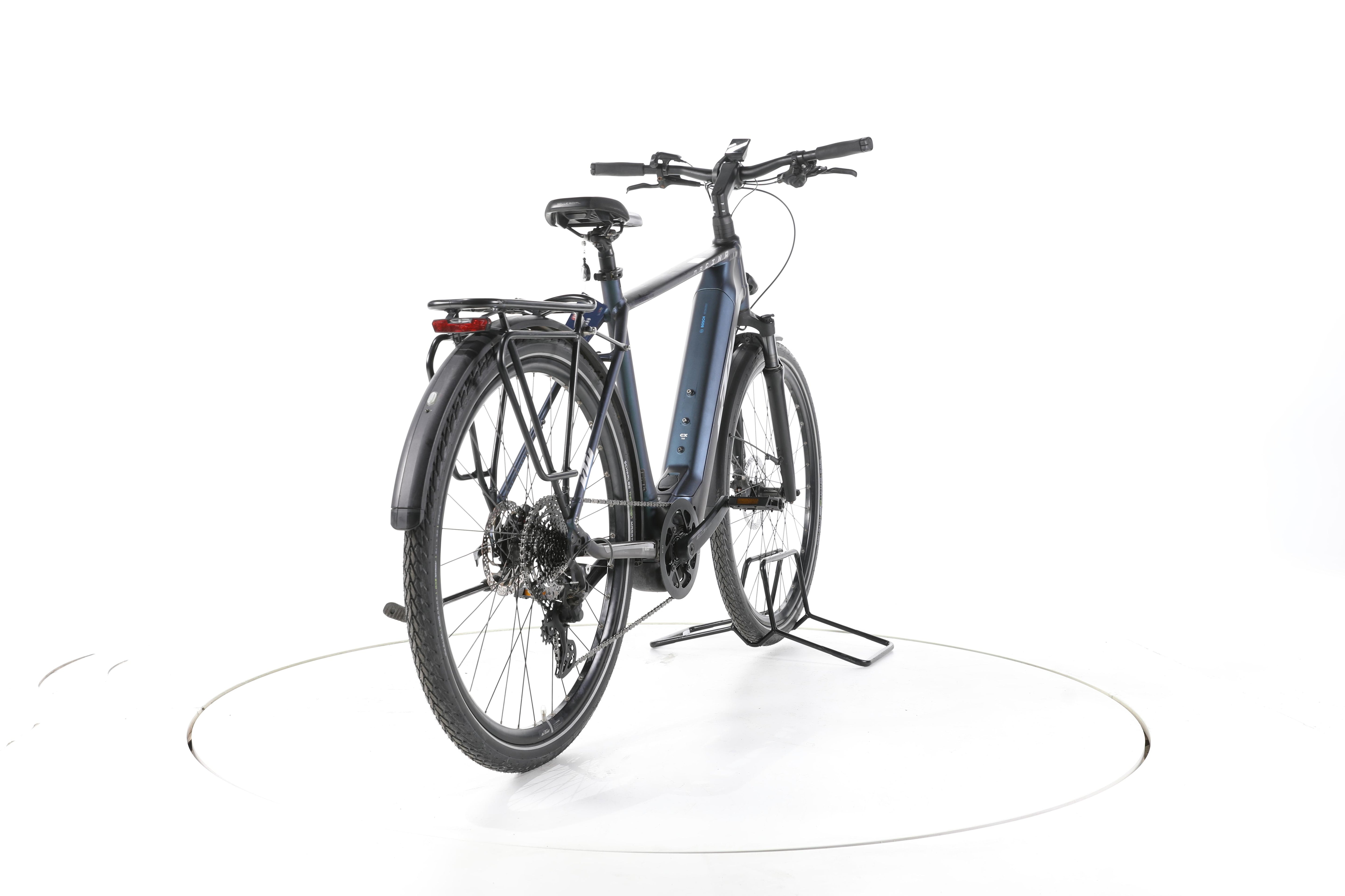 KTM Macina Cross LFC Trekking E-Bike - Image 11