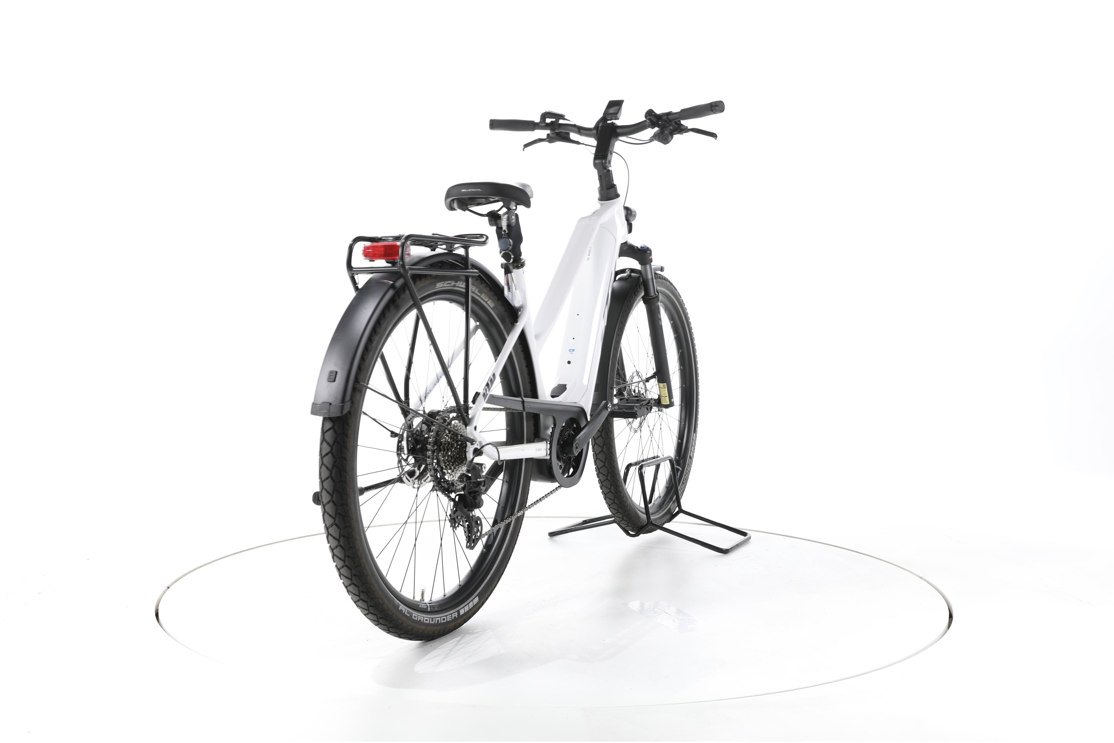 KTM Macina Gran Pro Trekking E-Bike - Image 11