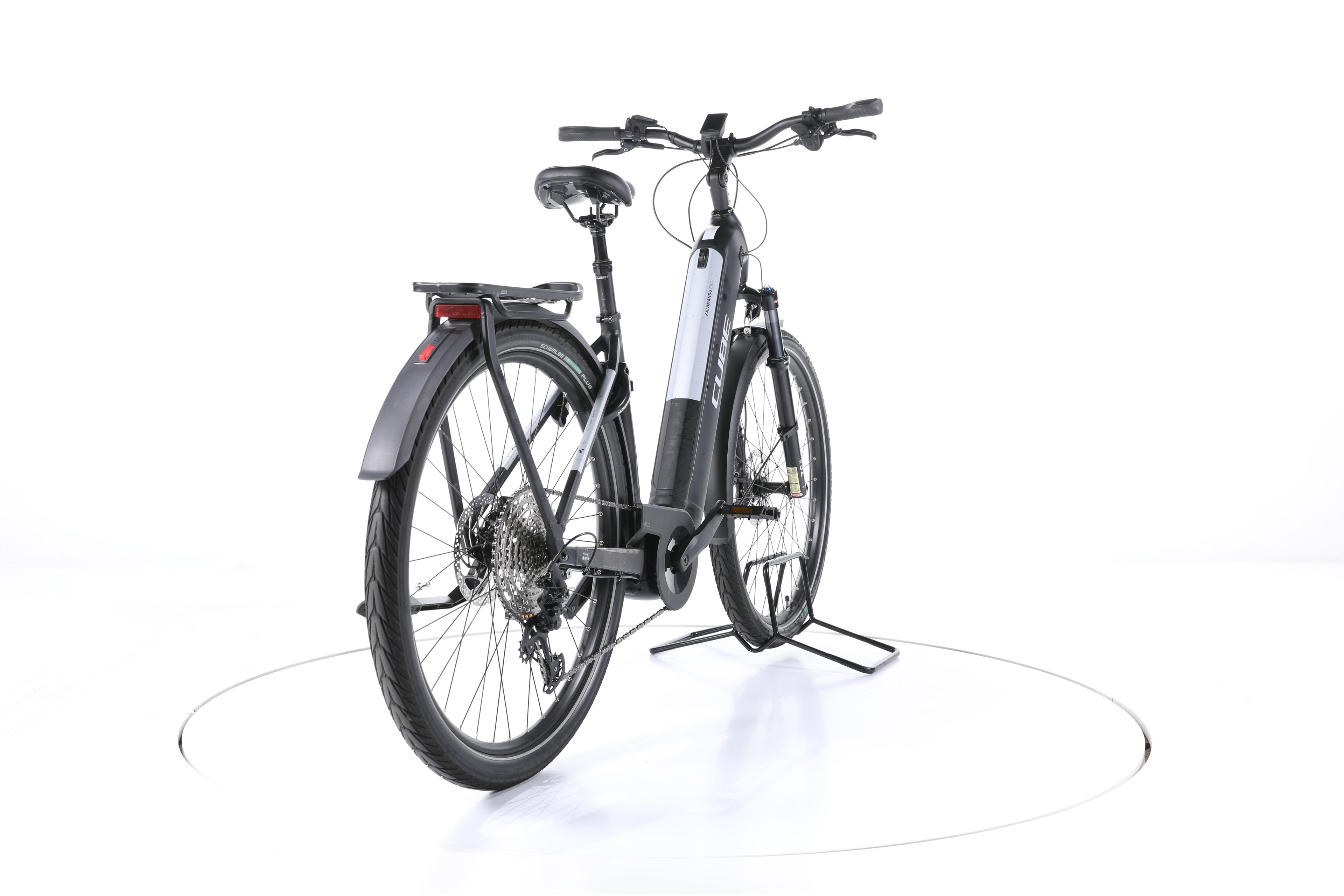 Cube Kathmandu Hybrid EXC Trekking E-Bike Tiefeinsteiger - Image 11