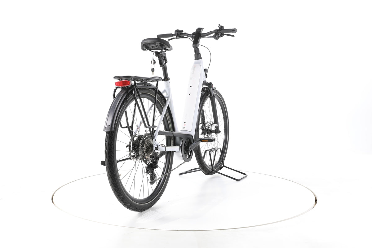 KTM Macina Style Pro Trekking E-Bike Tiefeinsteiger - Image 11