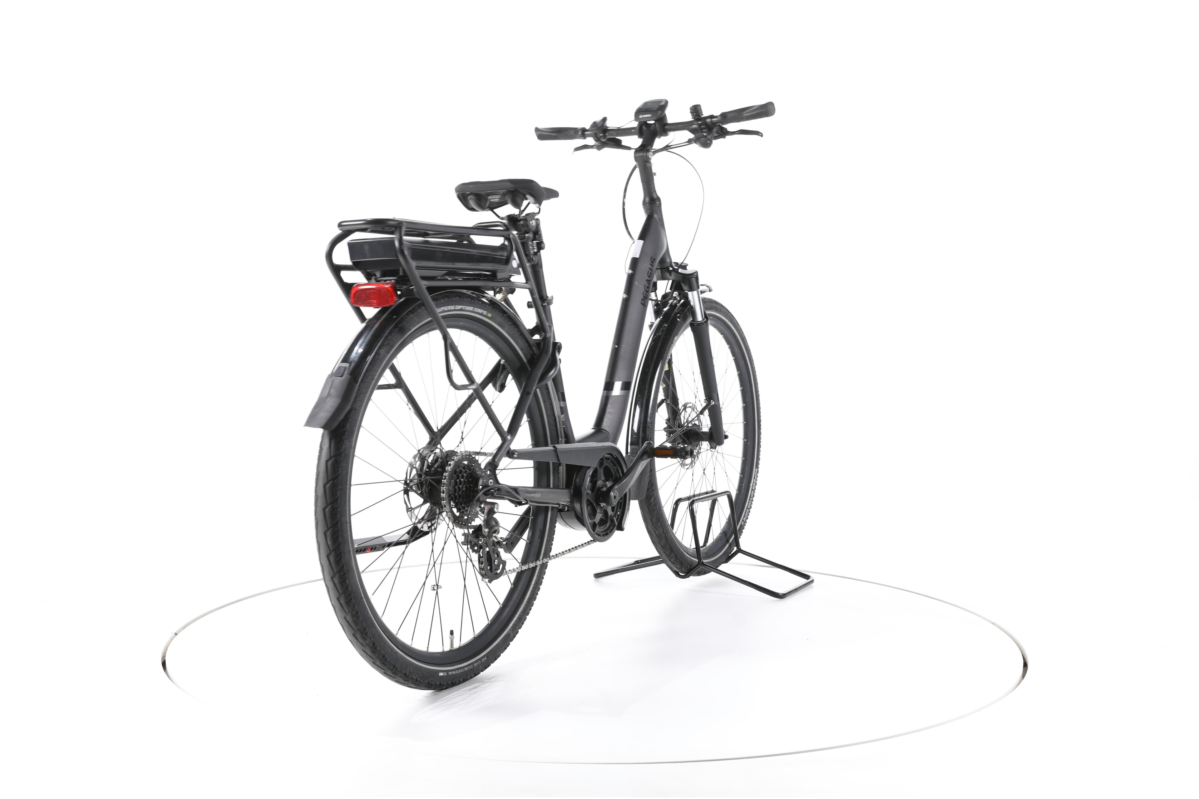 Pegasus Solero E8 Plus Trekking E-Bike Tiefeinsteiger - Image 11