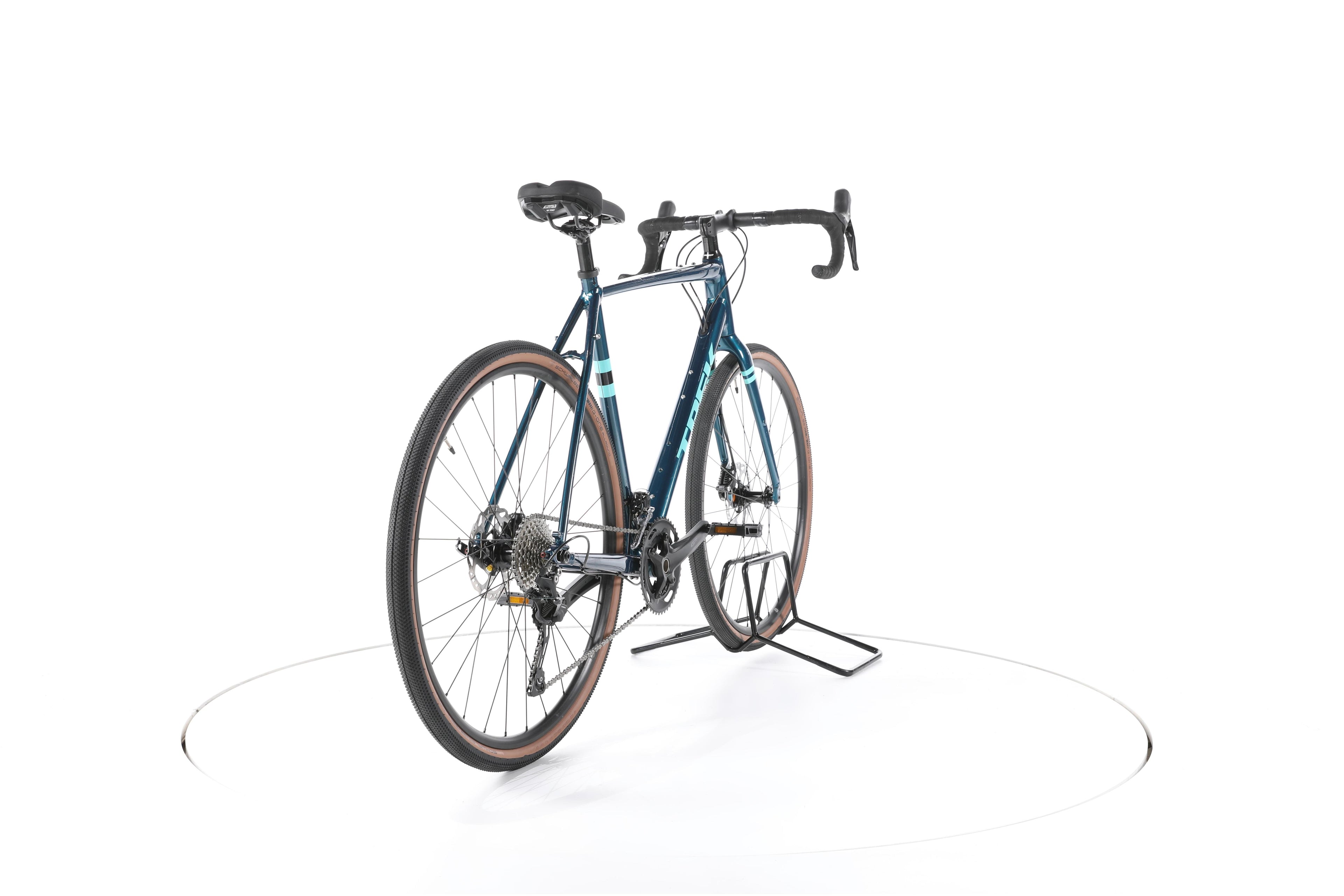 Trek Checkpoint ALR 4 - Image 11