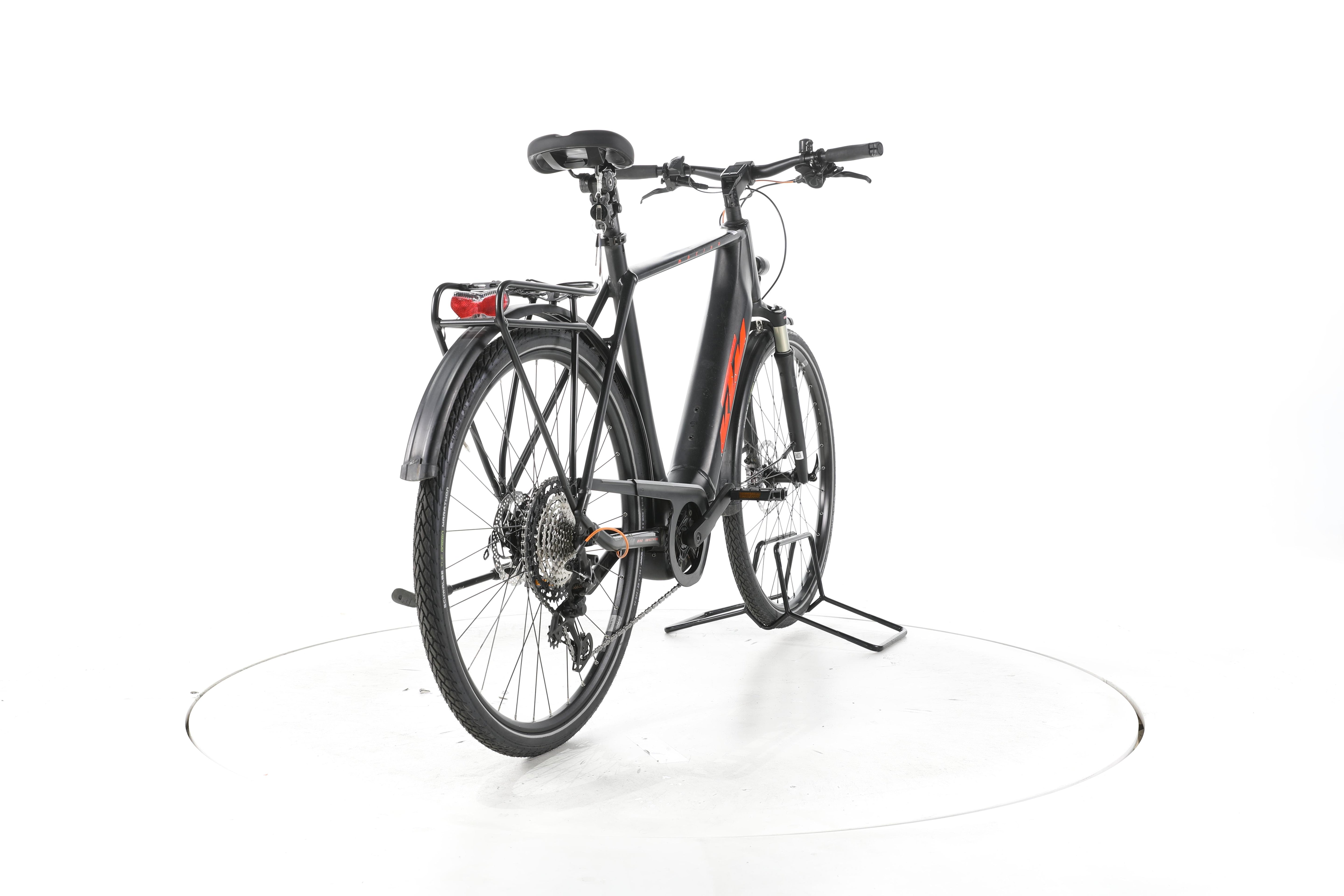 KTM Macina Sport 610 Trekking E-Bike - Image 11