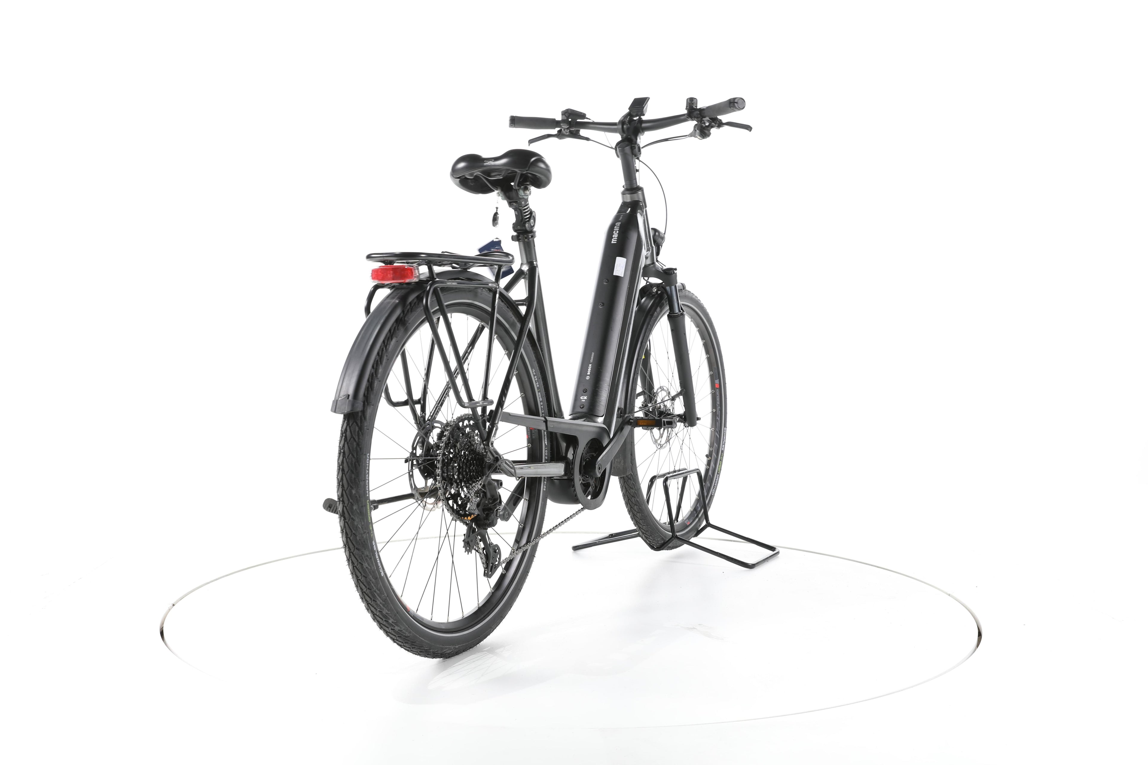 KTM Macina Style Trekking E-Bike Tiefeinsteiger - Image 11