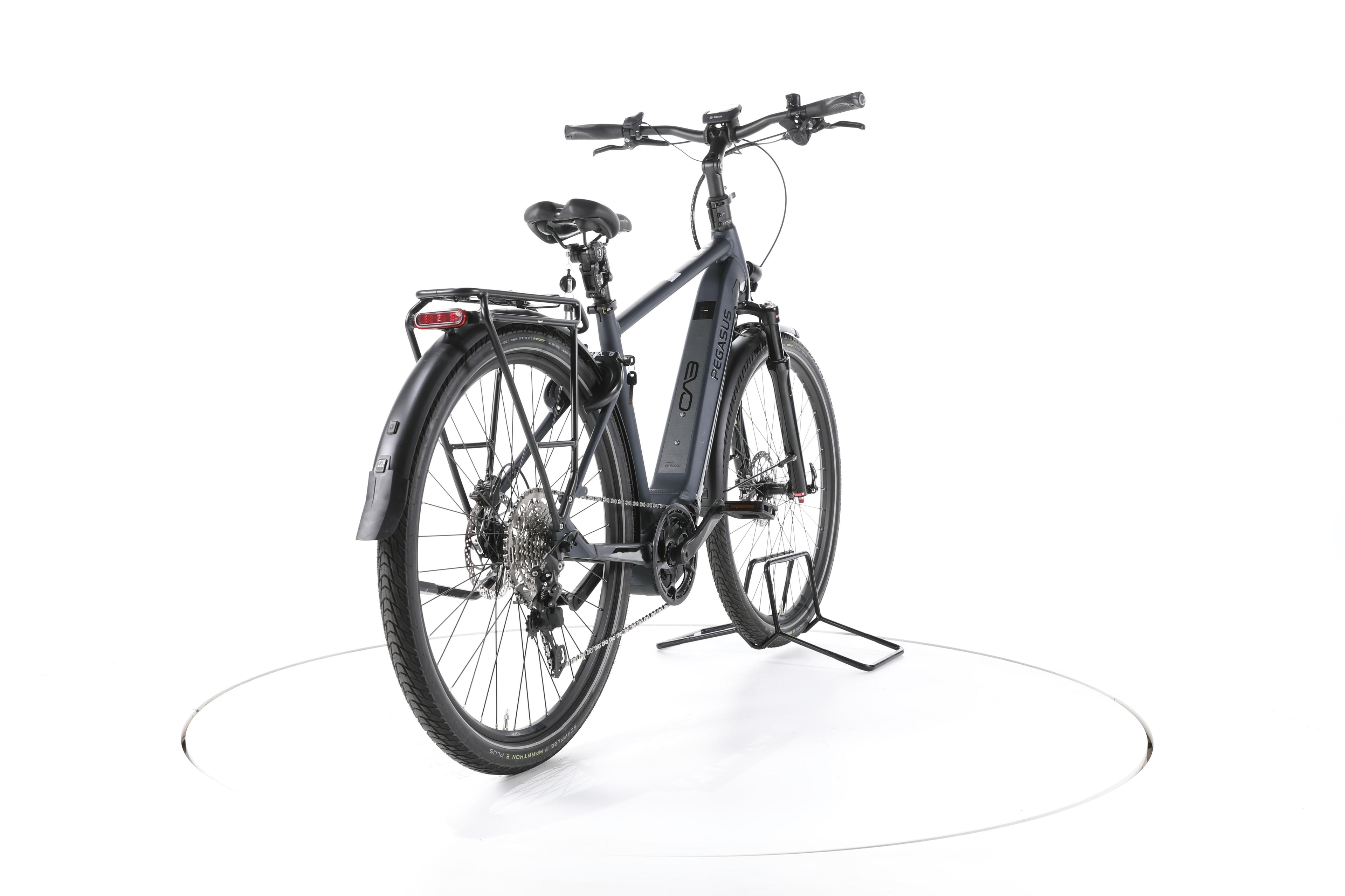 Pegasus Premio EVO 10 Trekking E-Bike - Image 11