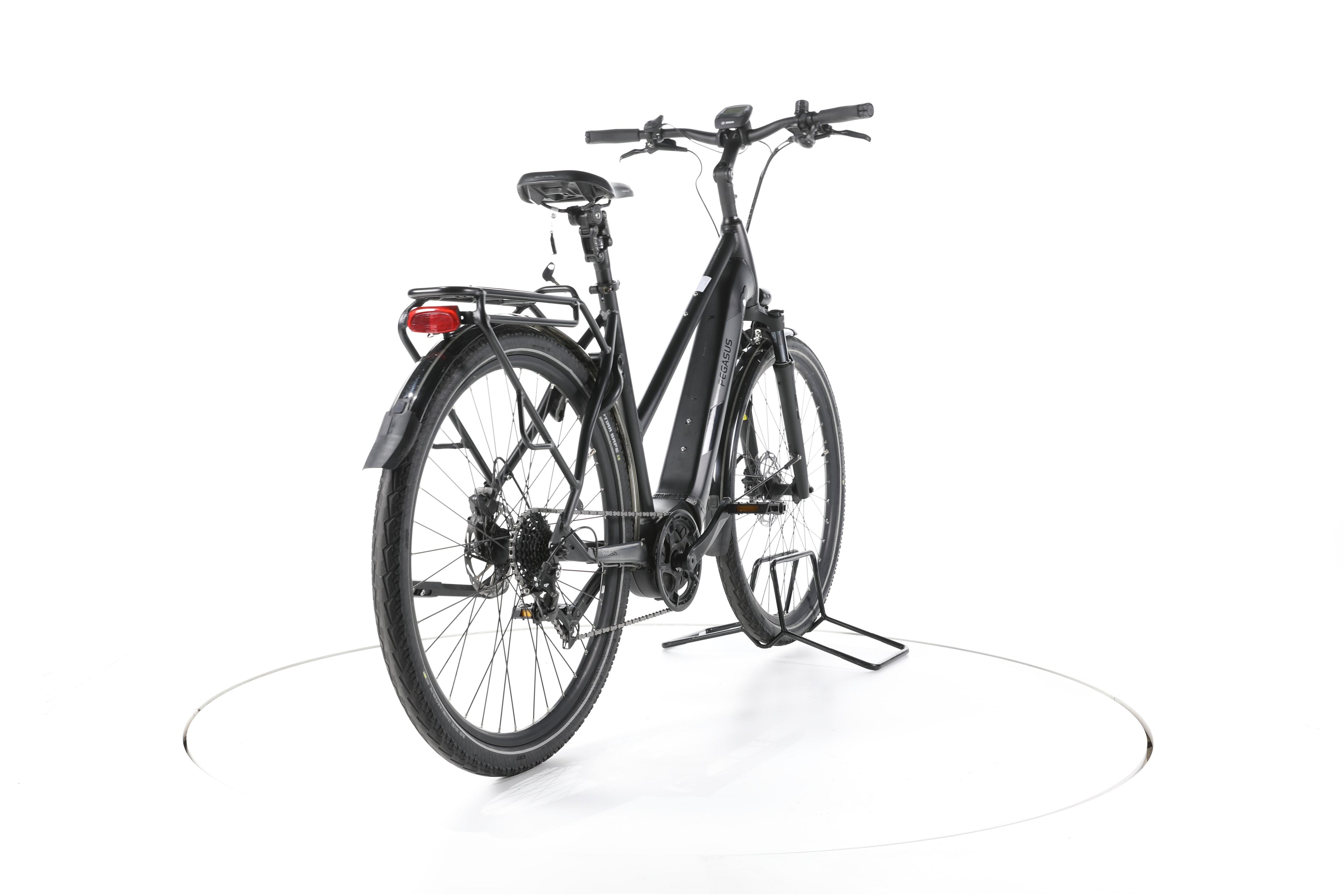 Pegasus Solero EVO 9 Trekking E-Bike - Image 11