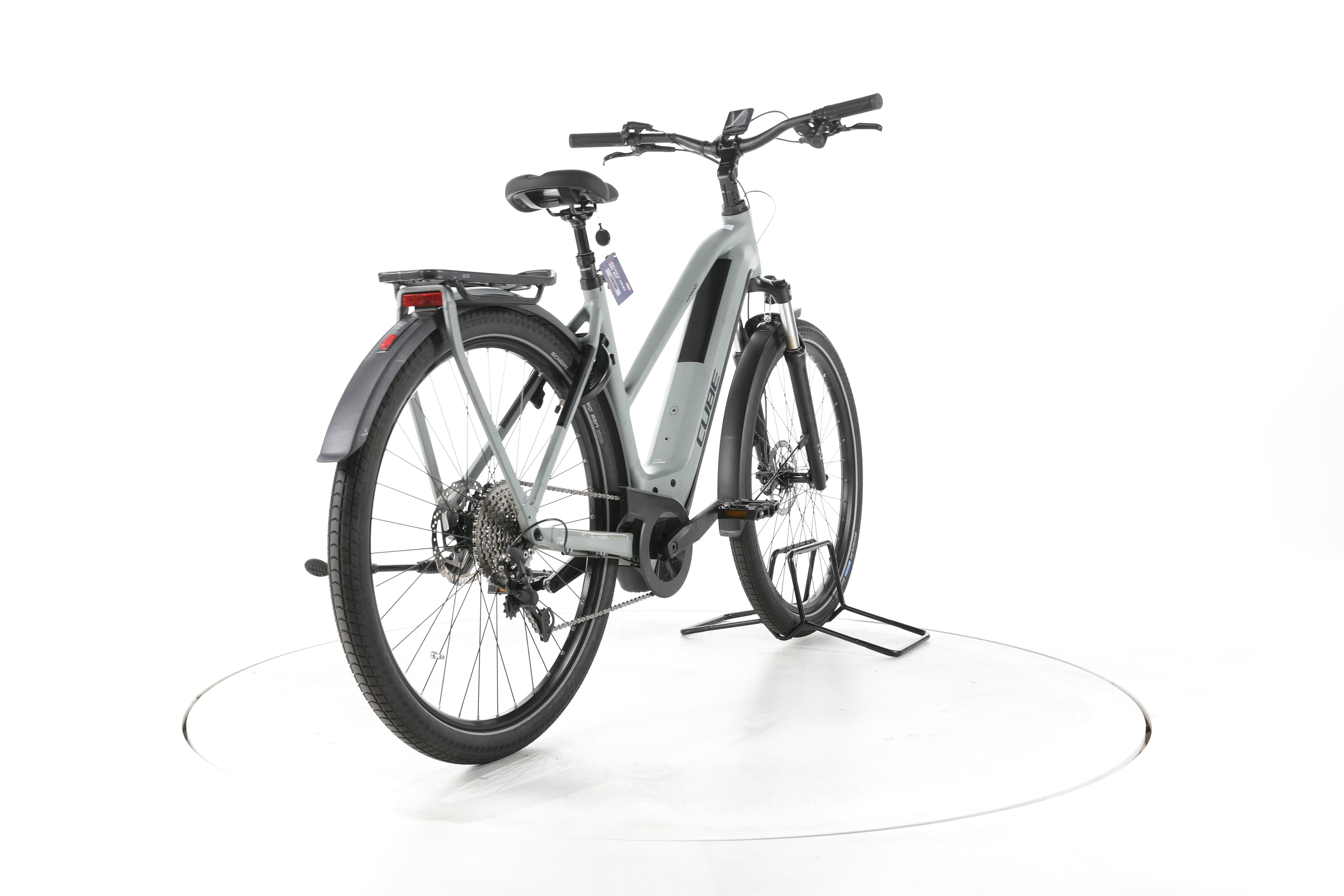 Cube Kathmandu Hybrid ONE Trekking E-Bike - Image 11