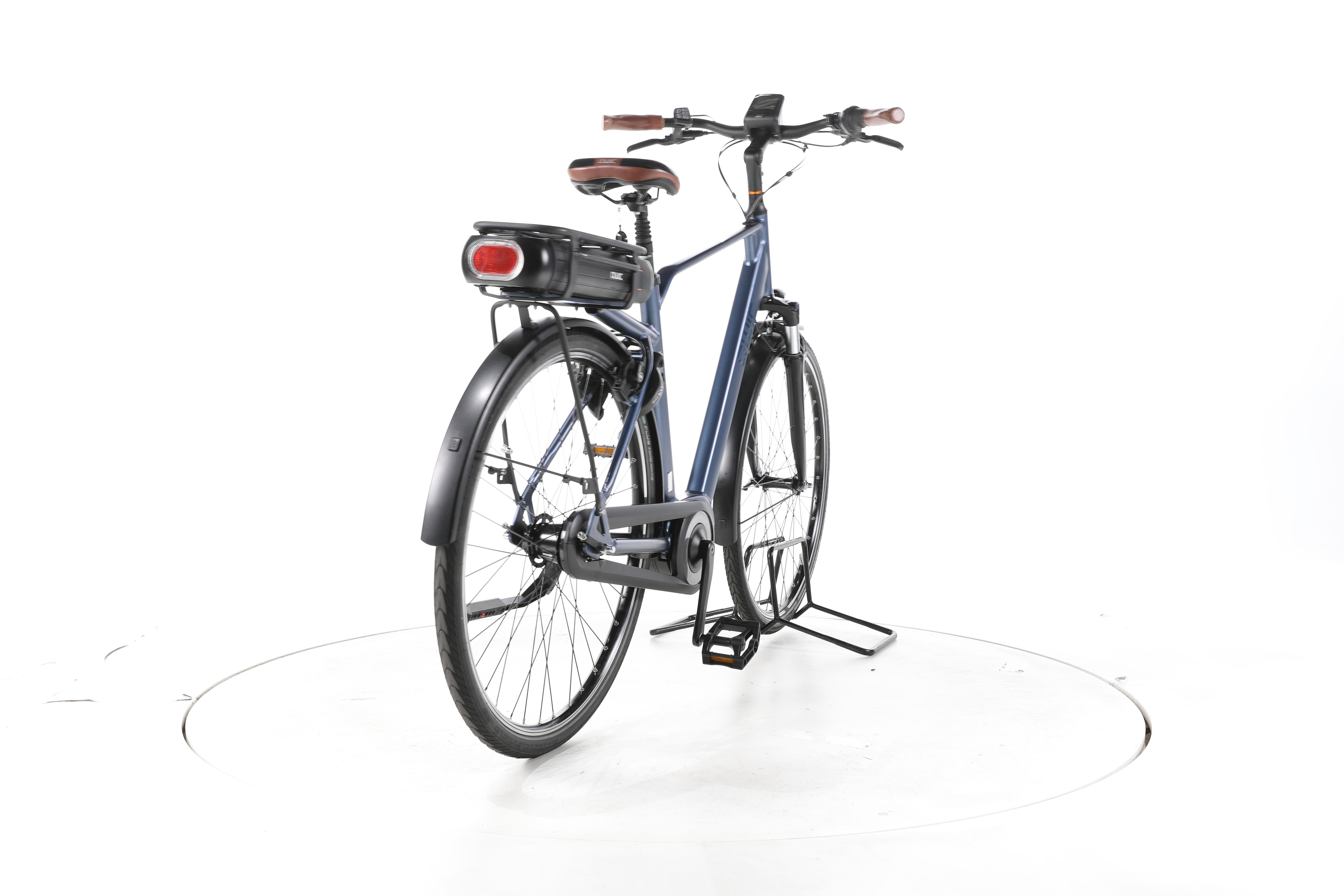 QWIC Premium MN7C City E-Bike 2024 - Image 11