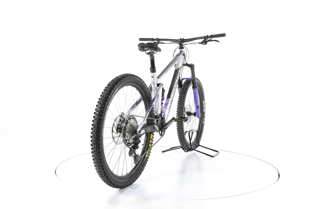 Ghost Riot AM Full Party - Image 11