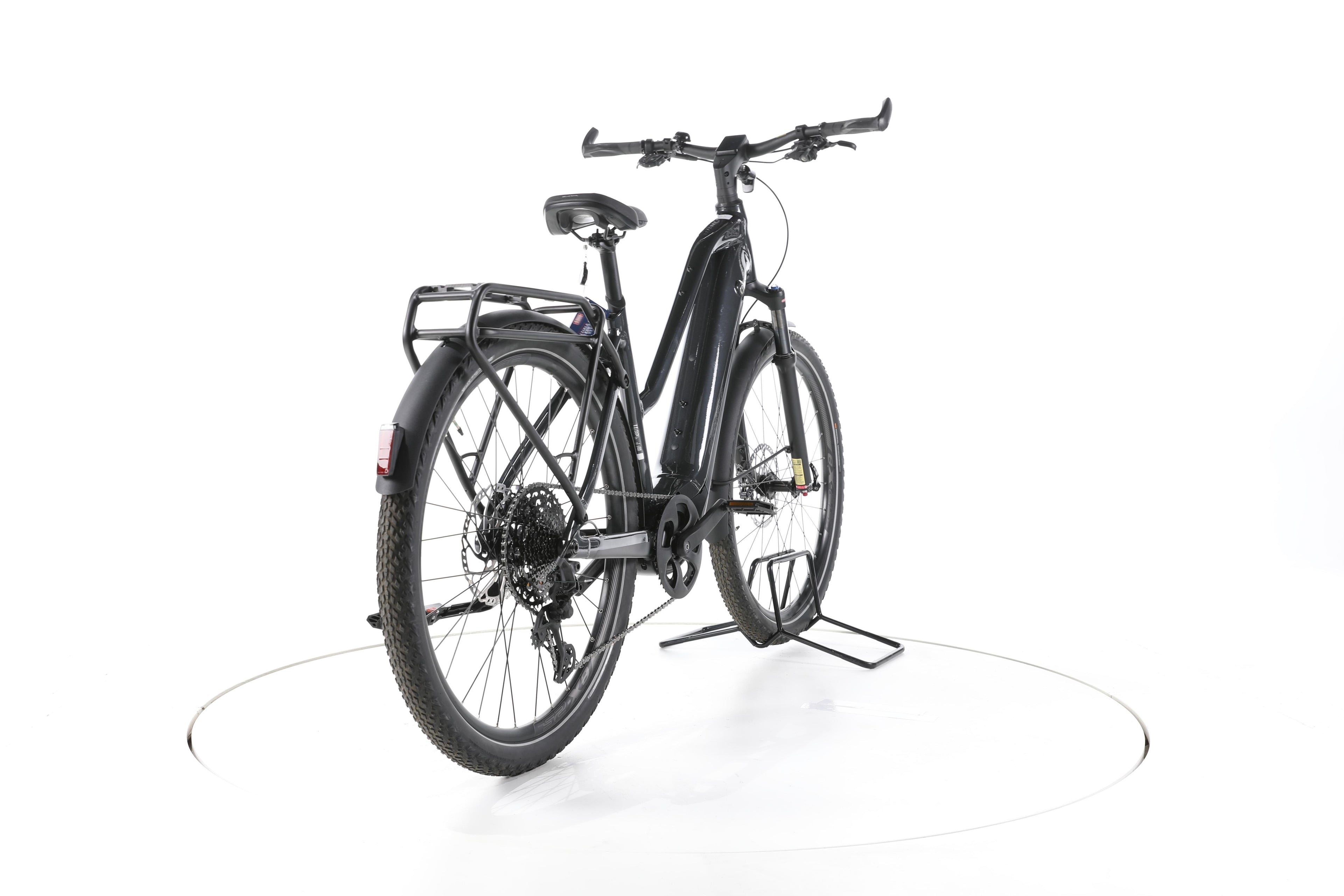 Giant Explore E+0 Pro STA Trekking E-Bike 2023 - Image 11
