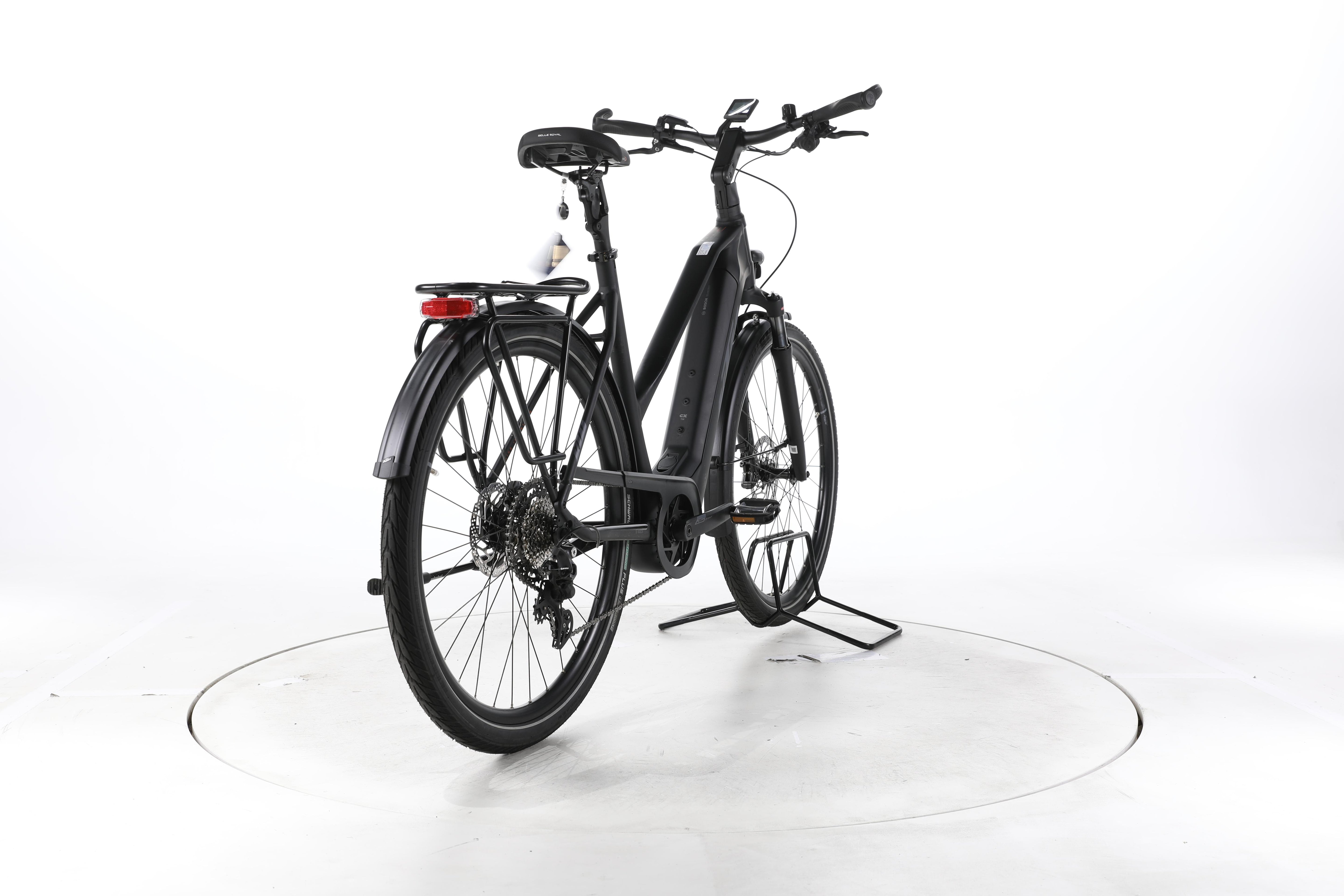 KTM Macina Style 730 Trekking E-Bike 2024 - Image 11