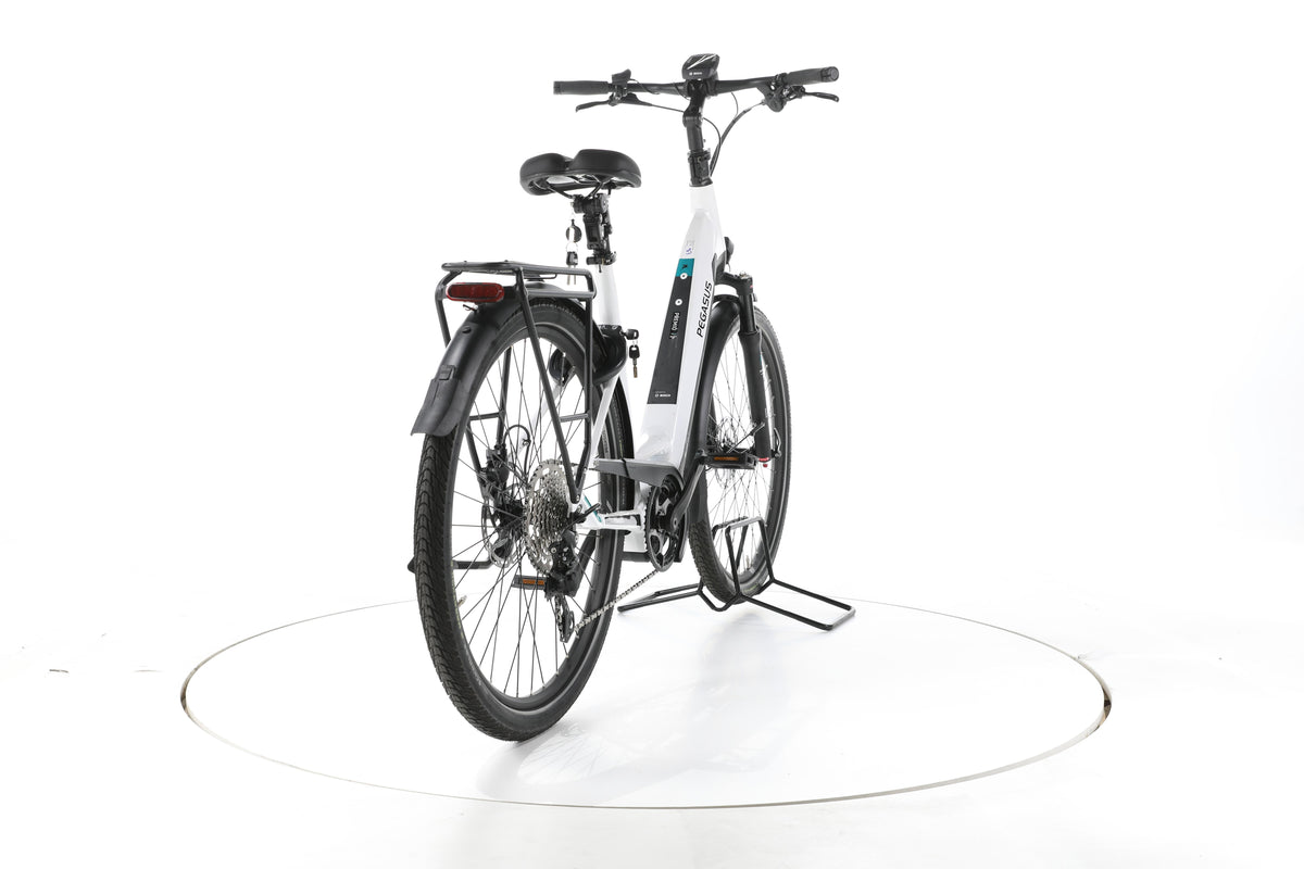 Pegasus Premio Evo Lite Comfort Trekking E-Bike Tiefeinsteiger - Image 11