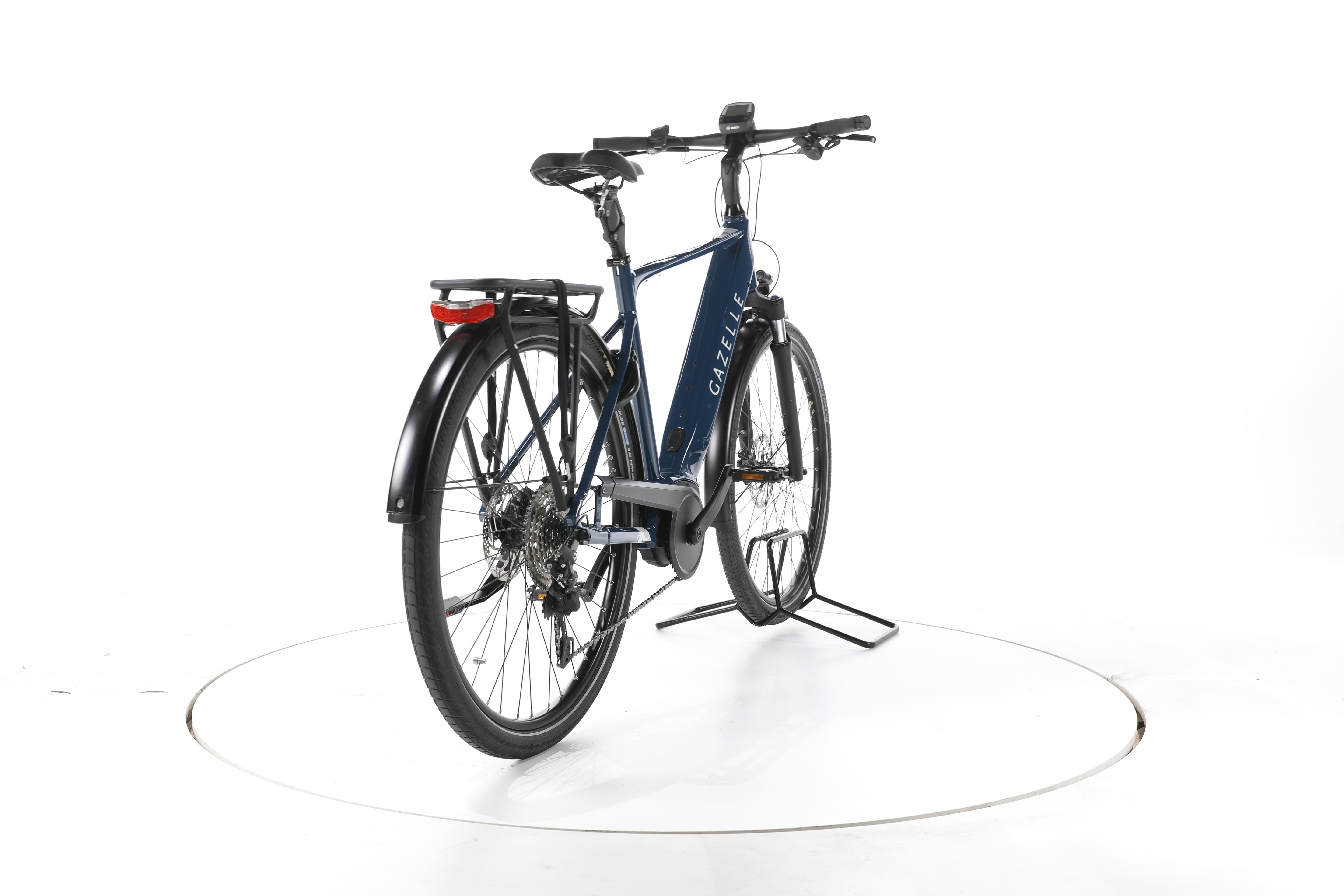 Gazelle Medeo Trekking E-Bike - Image 11