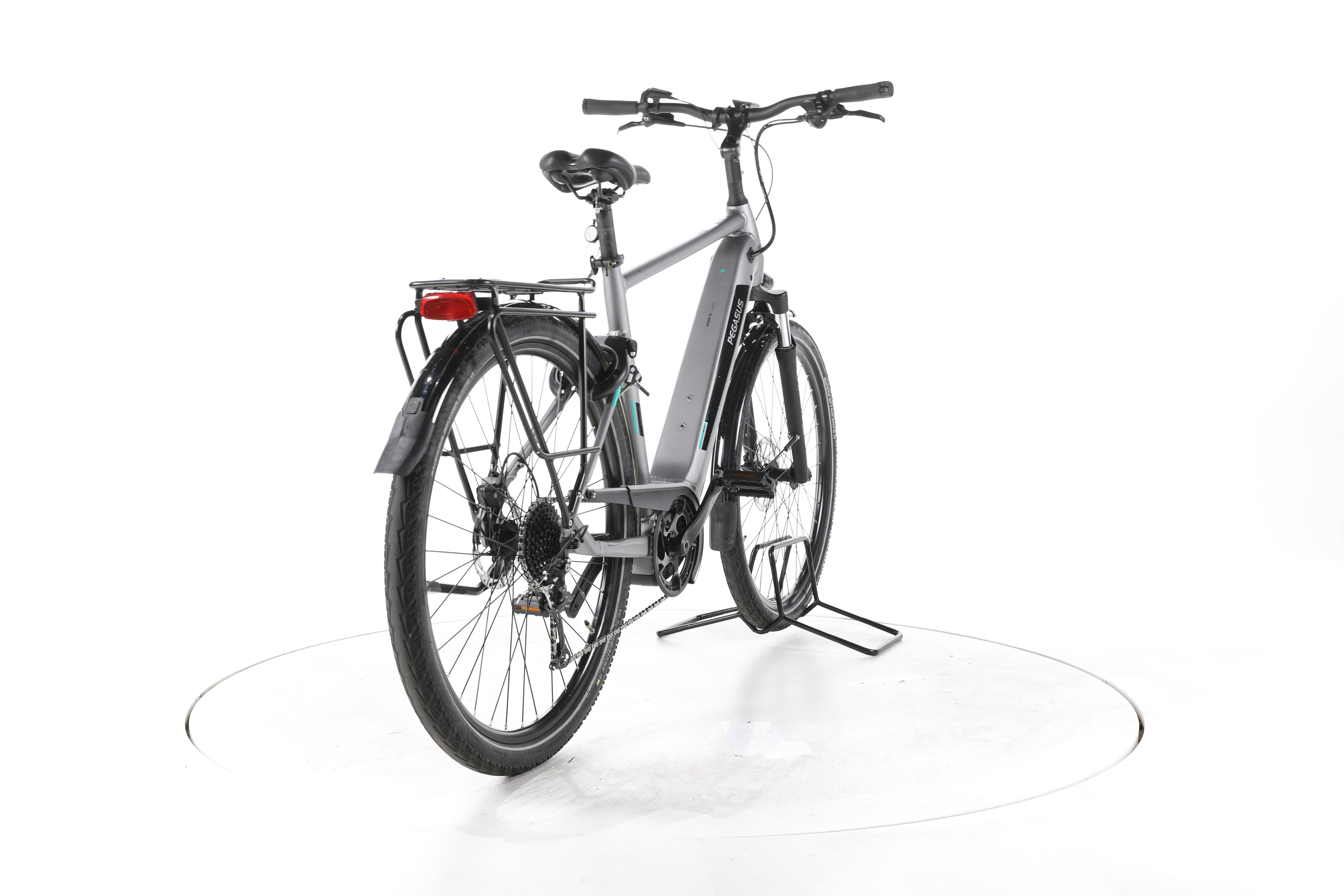 Pegasus EVO CX 750 Trekking E-Bike - Image 11