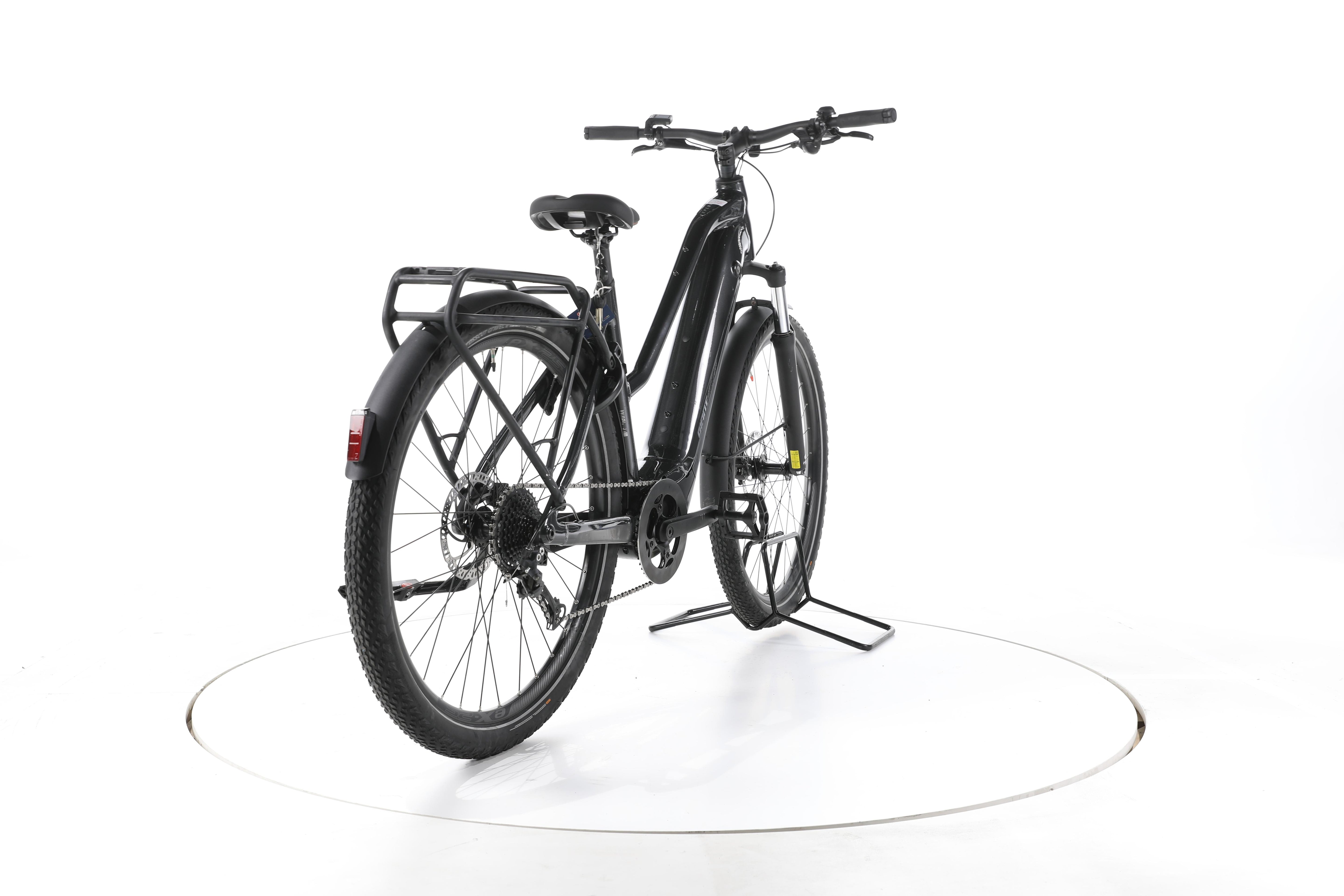Giant Explore E+ 2 Trekking E-Bike - Image 11