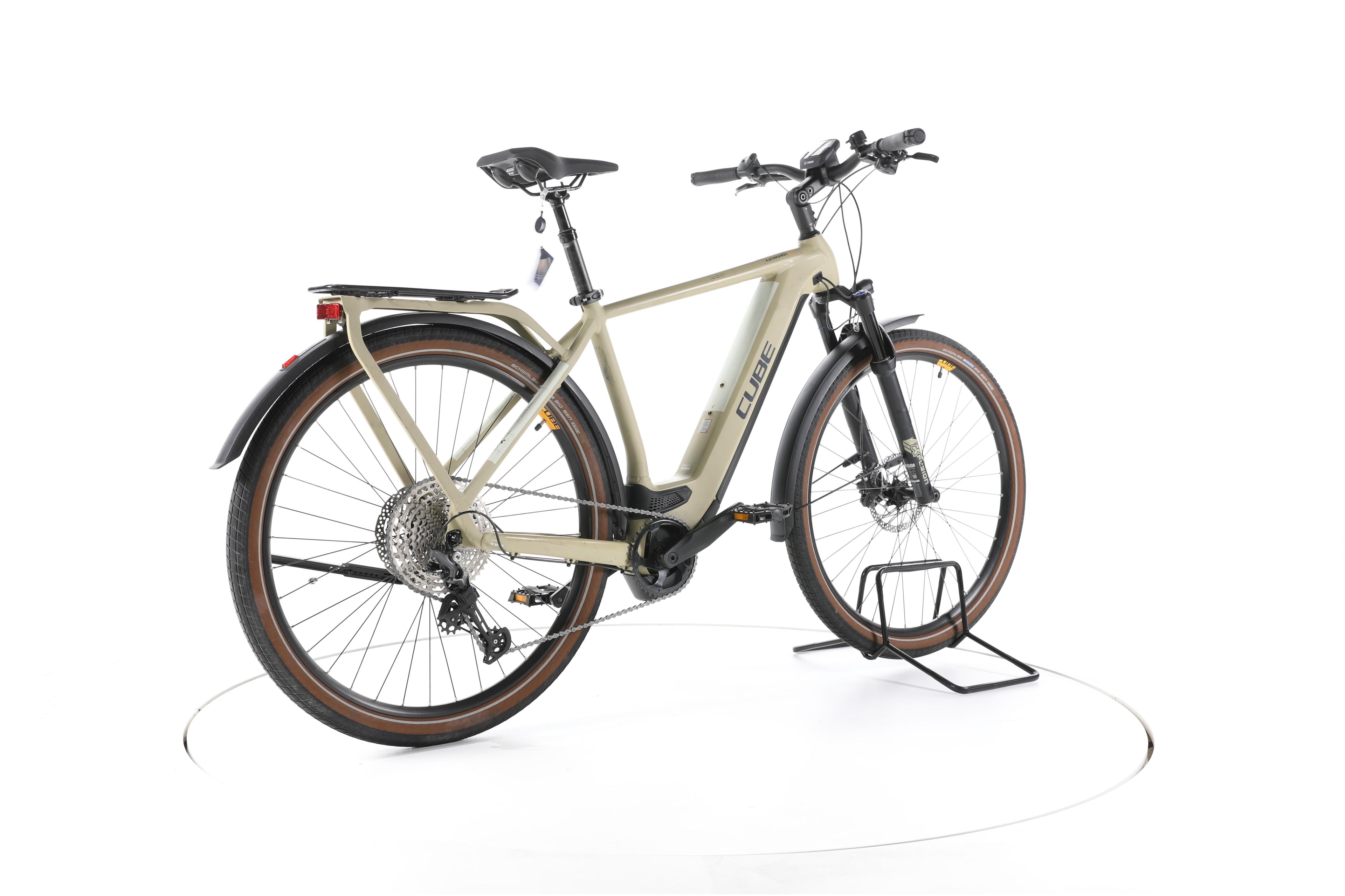 Cube Kathmandu Hybrid Pro Trekking E-Bike - Image 12
