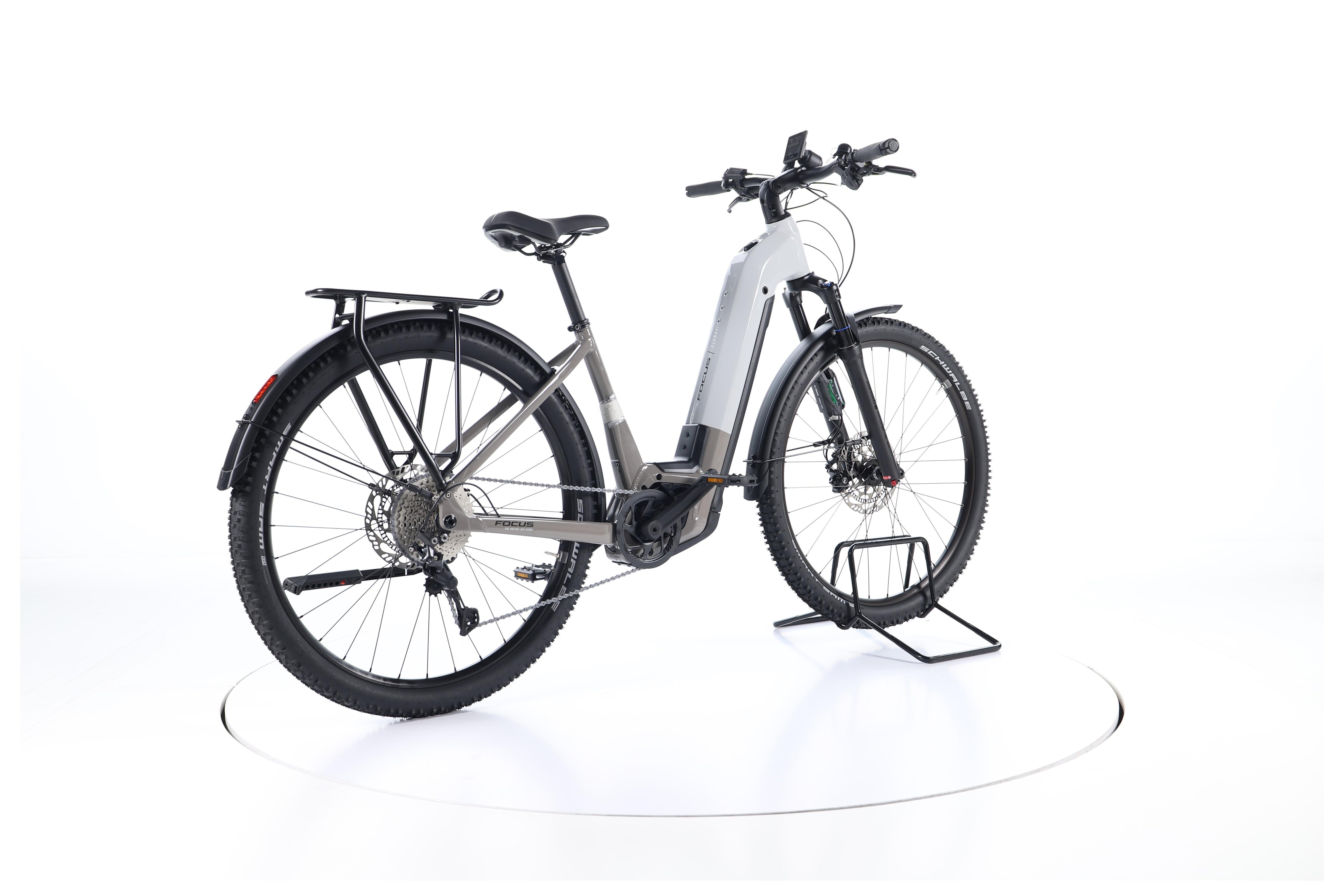 Focus Planet² 6.8 Trekking E-Bike Tiefeinsteiger 2023 - Image 12