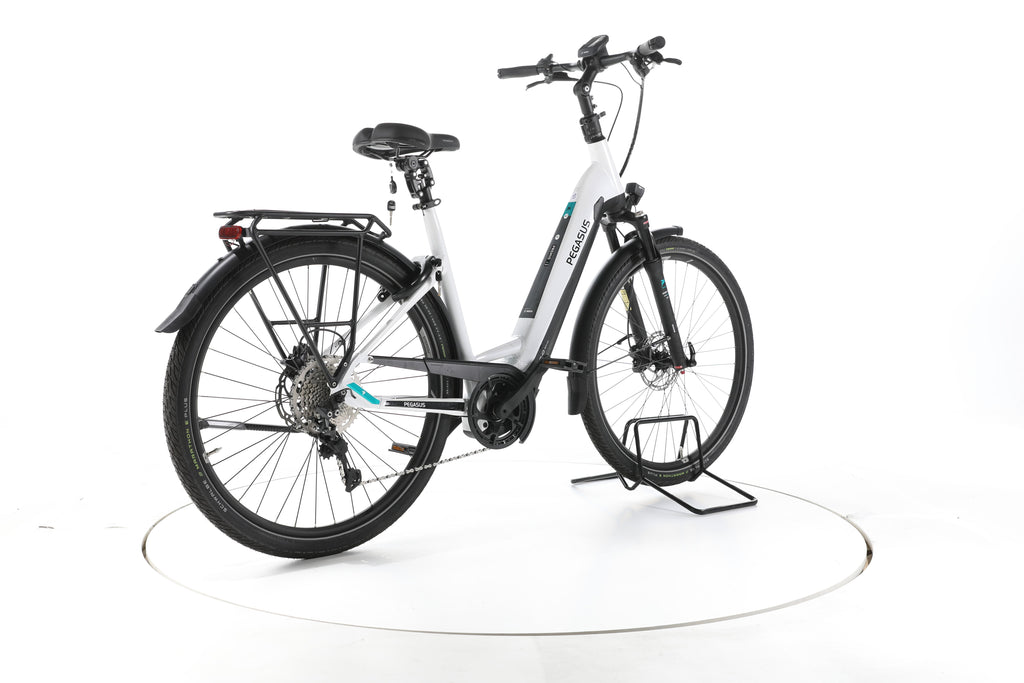 Pegasus Premio Evo Lite Comfort Trekking E-Bike Tiefeinsteiger - Image 12