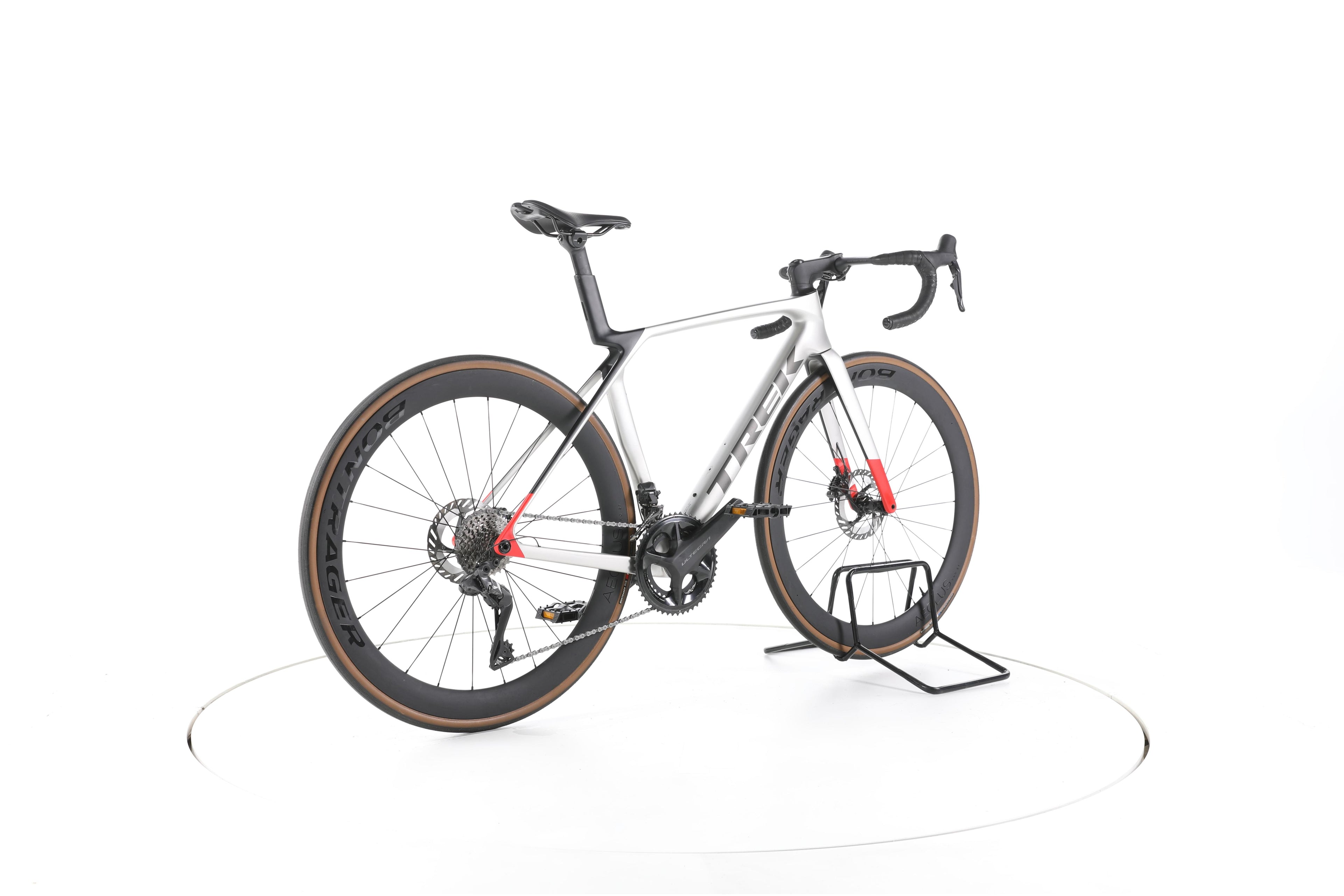 Trek Madone SL 7 Gen 8 - Image 12