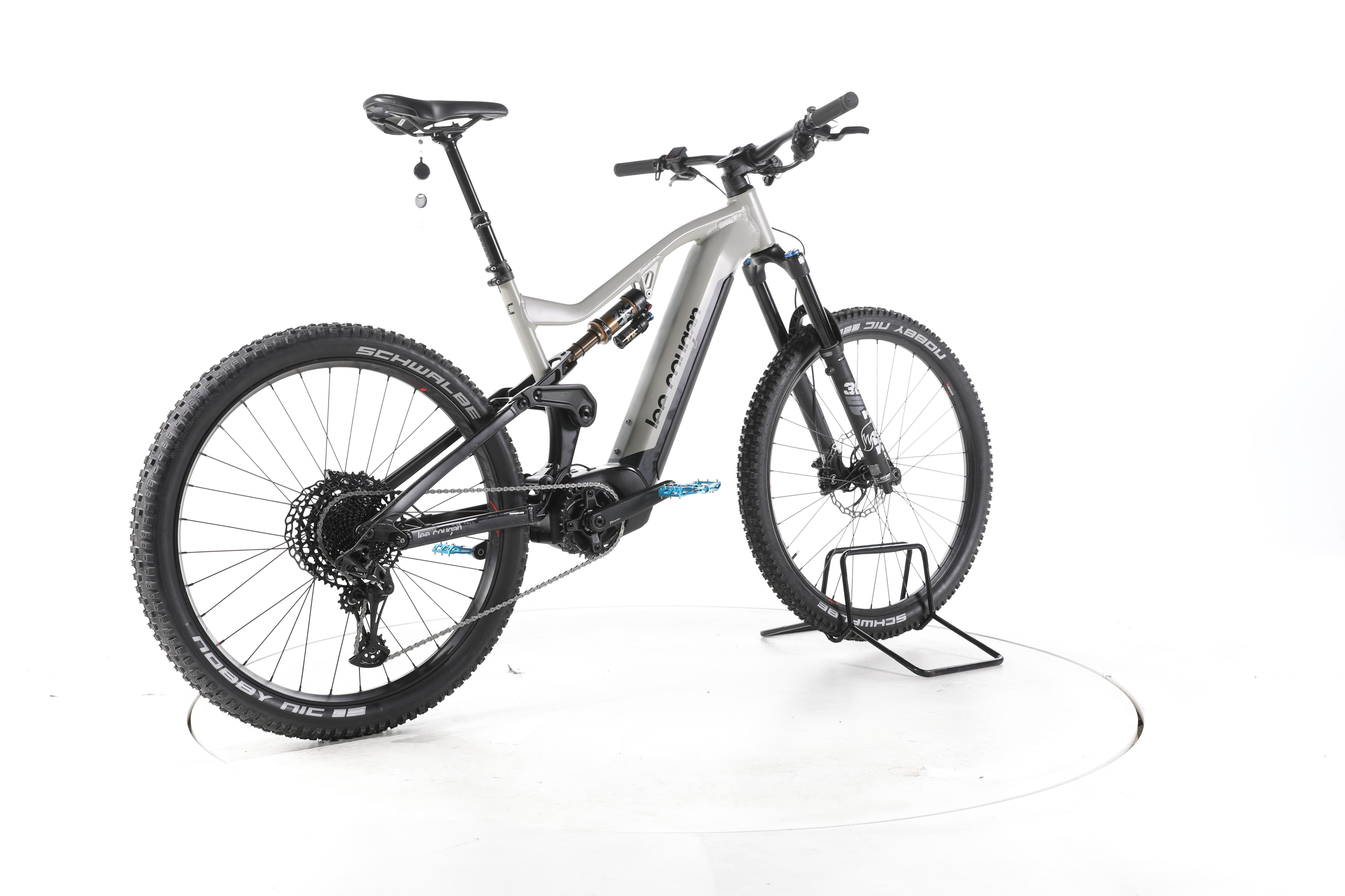 Lee Cougan E-Quest Team E-Bike Fully - Image 12