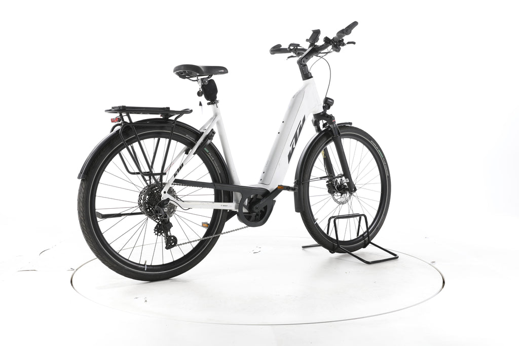 KTM Cento 10 Trekking E-Bike Tiefeinsteiger - Image 12