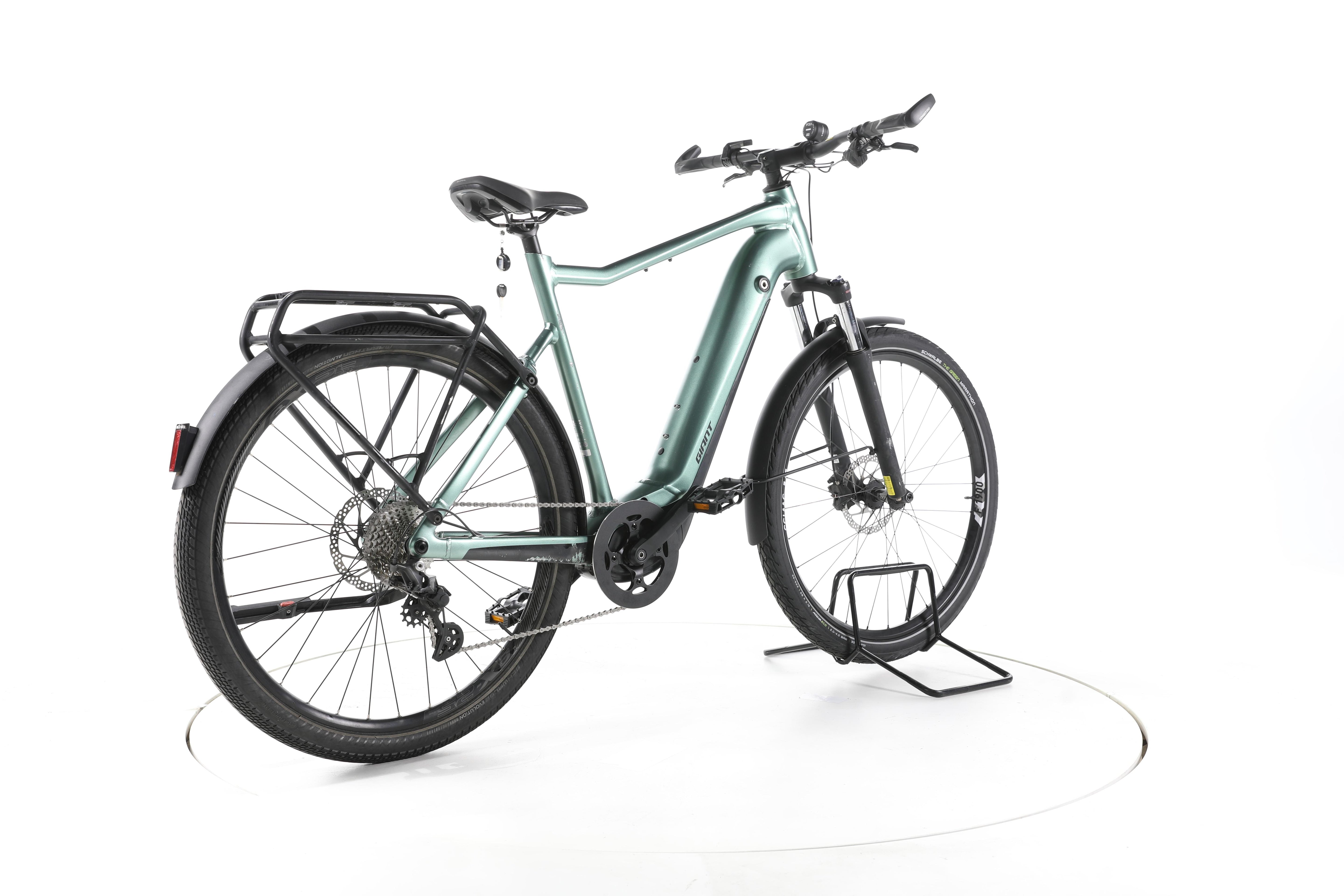 Giant Explore E+ 1 Trekking E-Bike - Image 12