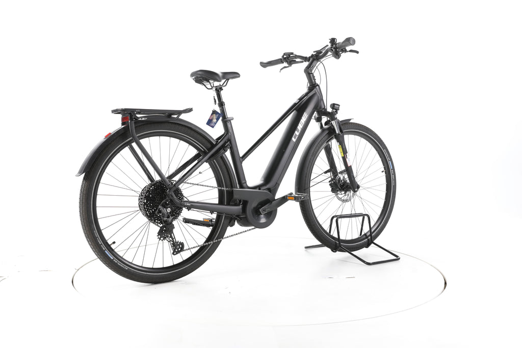 Cube Touring Hybrid Pro Trekking E-Bike - Image 12