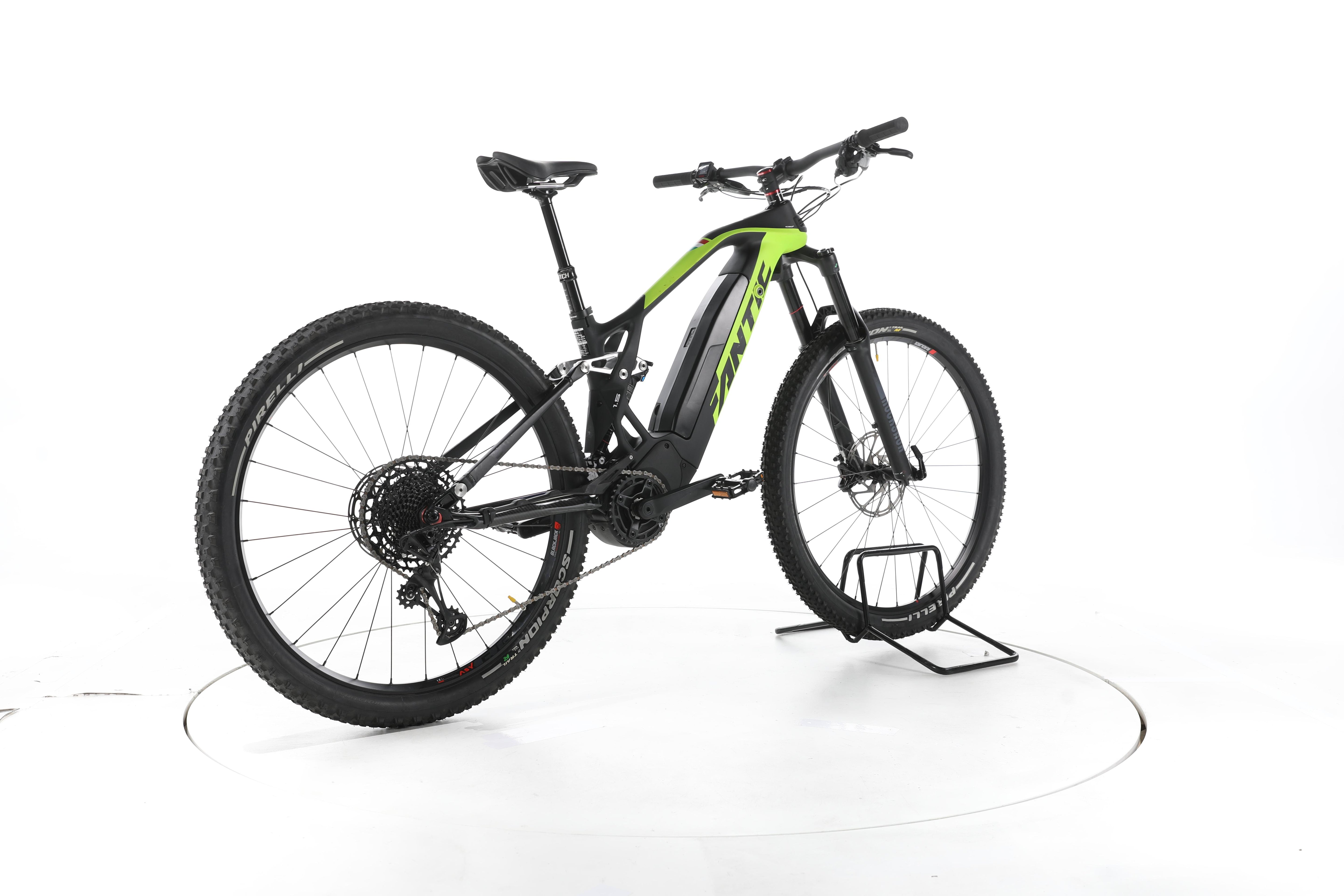 Fantic Fantic XTF 1.5 Carbon E-Bike Fully Carbon - Image 12